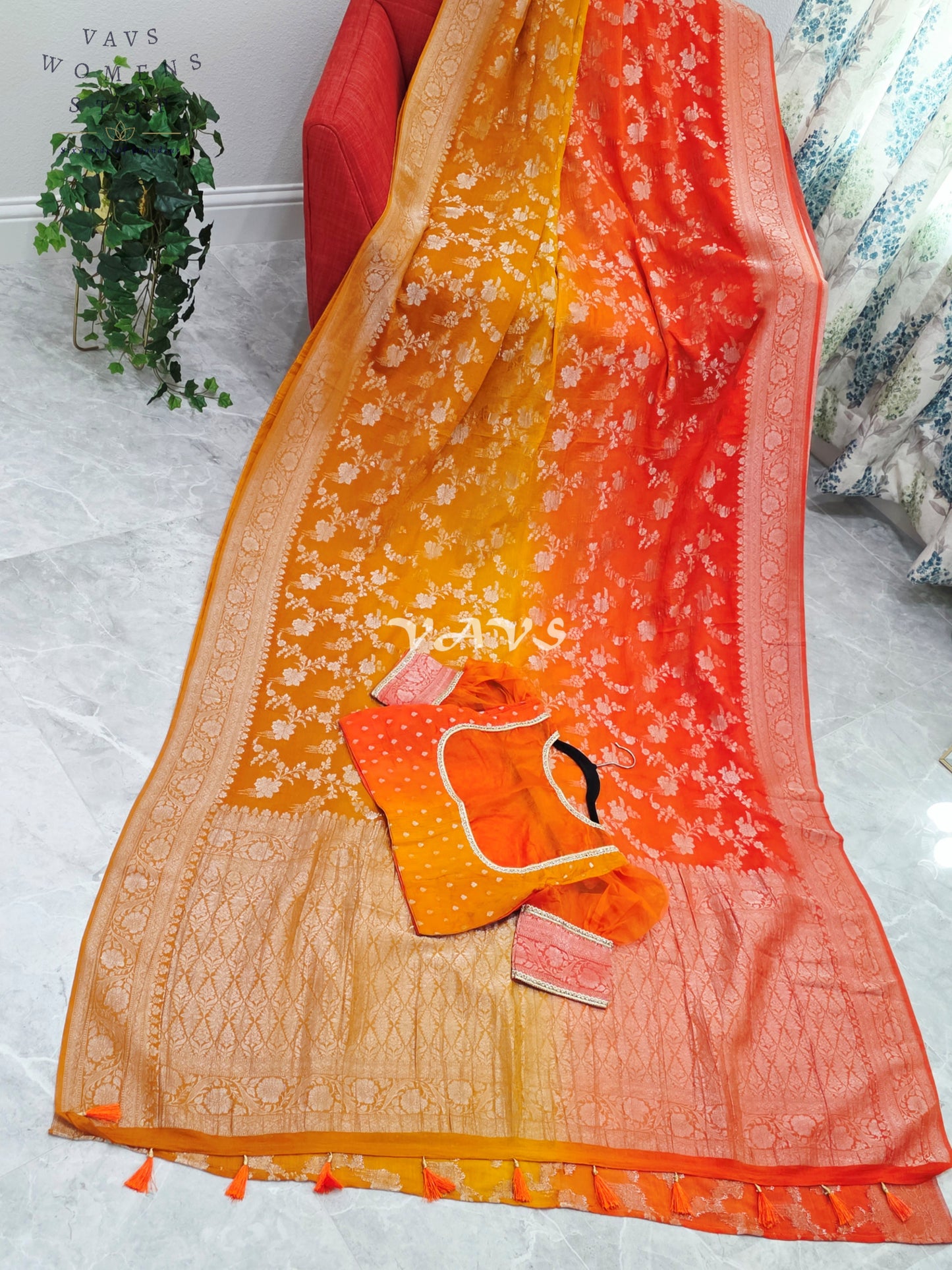 Royal Sunlit Marigold Yellow & Sunset Coral Orange Shaded Crush Chiffon Georgette Saree with Silver Floral Weave & Designer Puff Sleeves Blouse Size 38-44