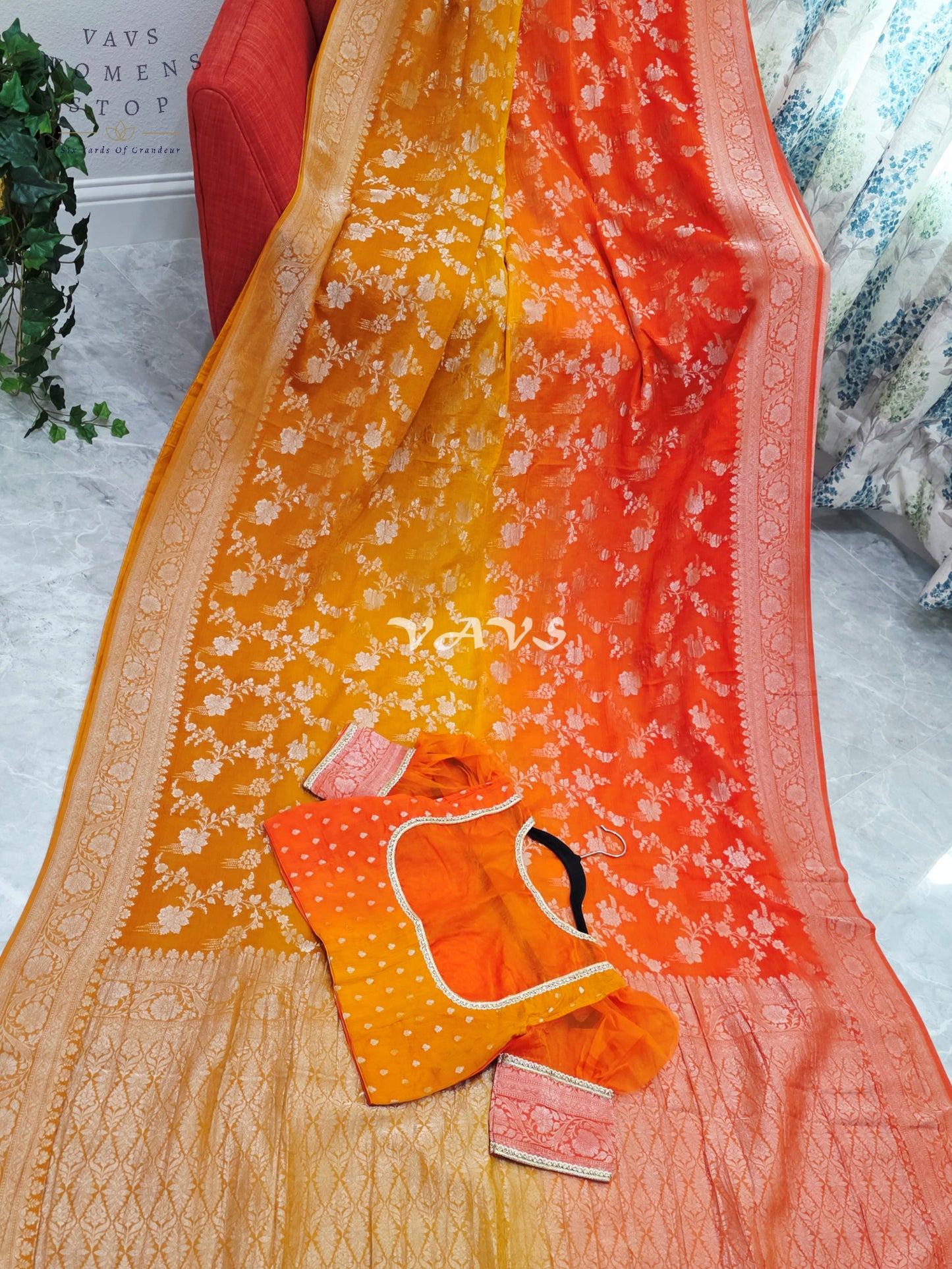 Royal Sunlit Marigold Yellow & Sunset Coral Orange Shaded Crush Chiffon Georgette Saree with Silver Floral Weave & Designer Puff Sleeves Blouse Size 38-44