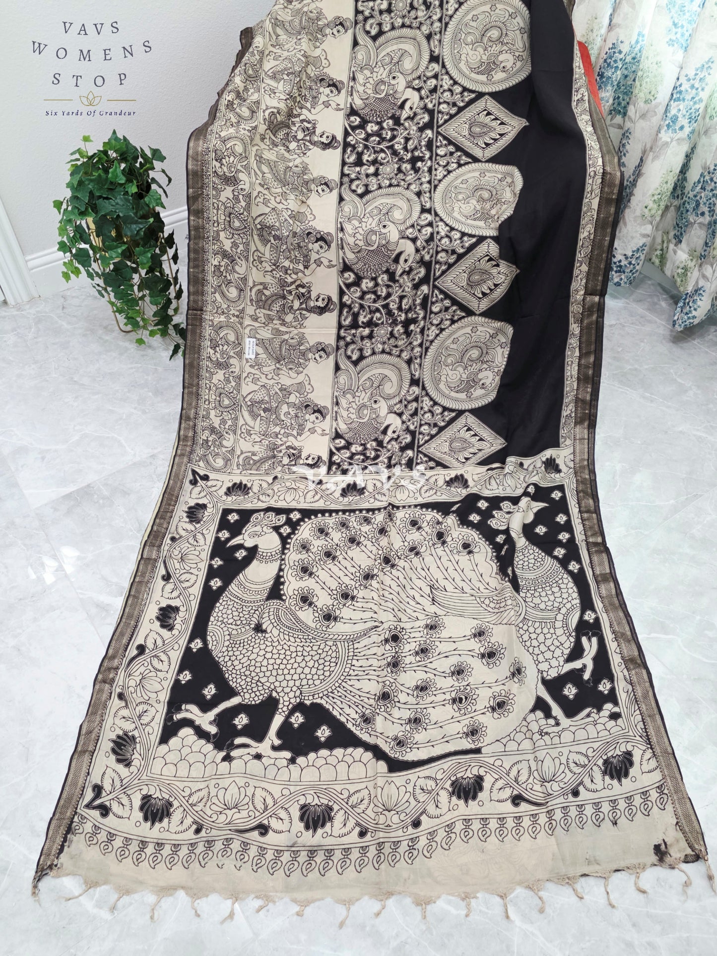 Royal Ebony Black & Ivory White Nizam Border Kalamkari Print Saree with Premium Stitched Blouse