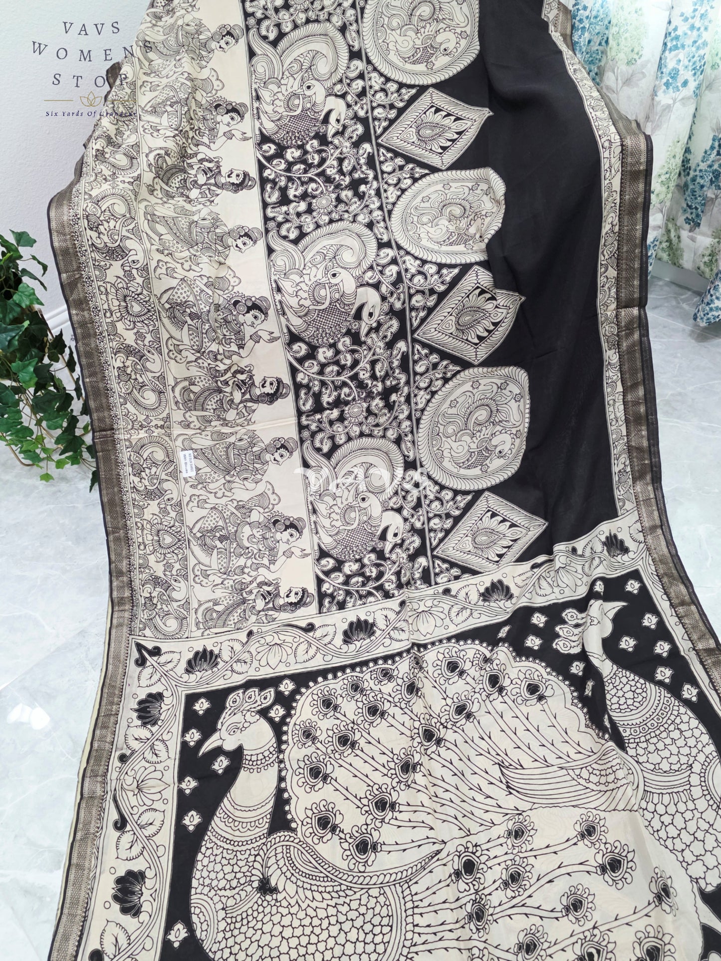 Royal Ebony Black & Ivory White Nizam Border Kalamkari Print Saree with Premium Stitched Blouse