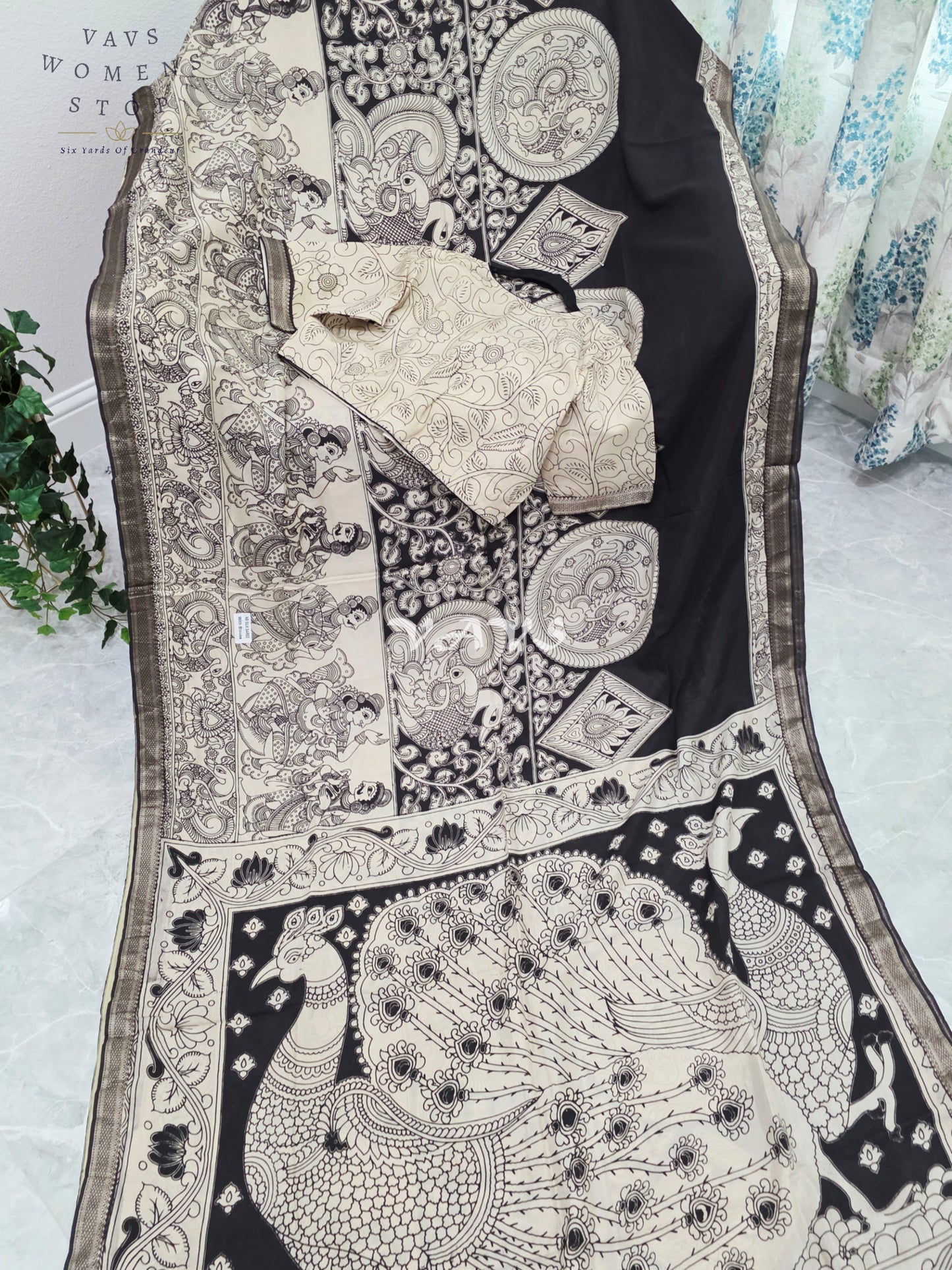 Royal Ebony Black & Ivory White Nizam Border Kalamkari Print Saree with Premium Stitched Blouse