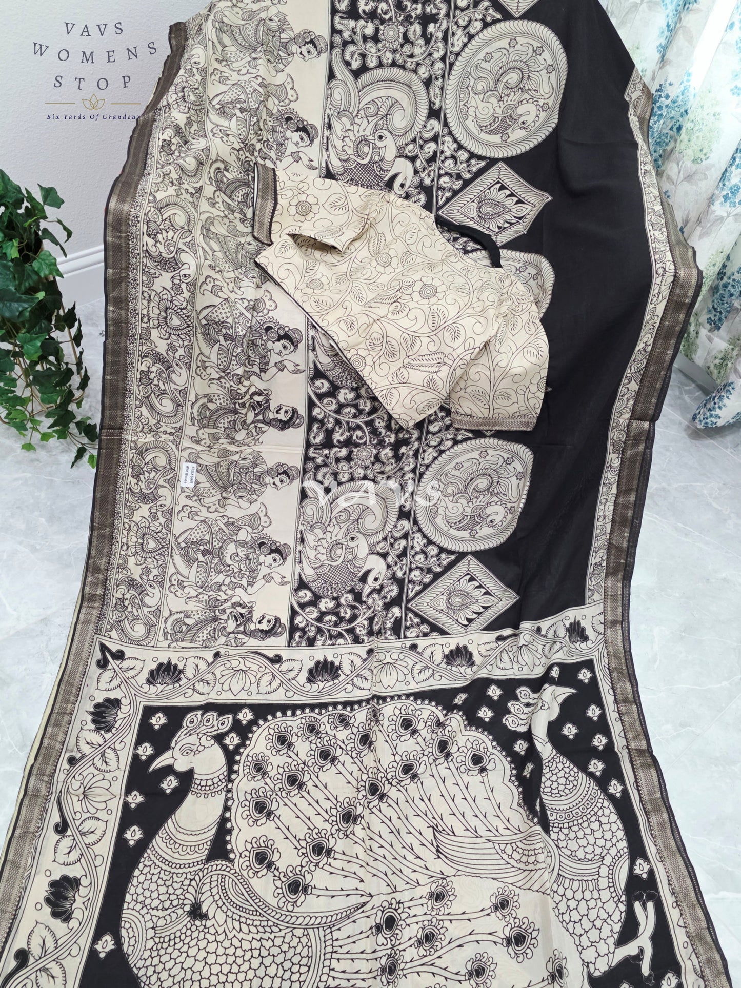 Royal Ebony Black & Ivory White Nizam Border Kalamkari Print Saree with Premium Stitched Blouse