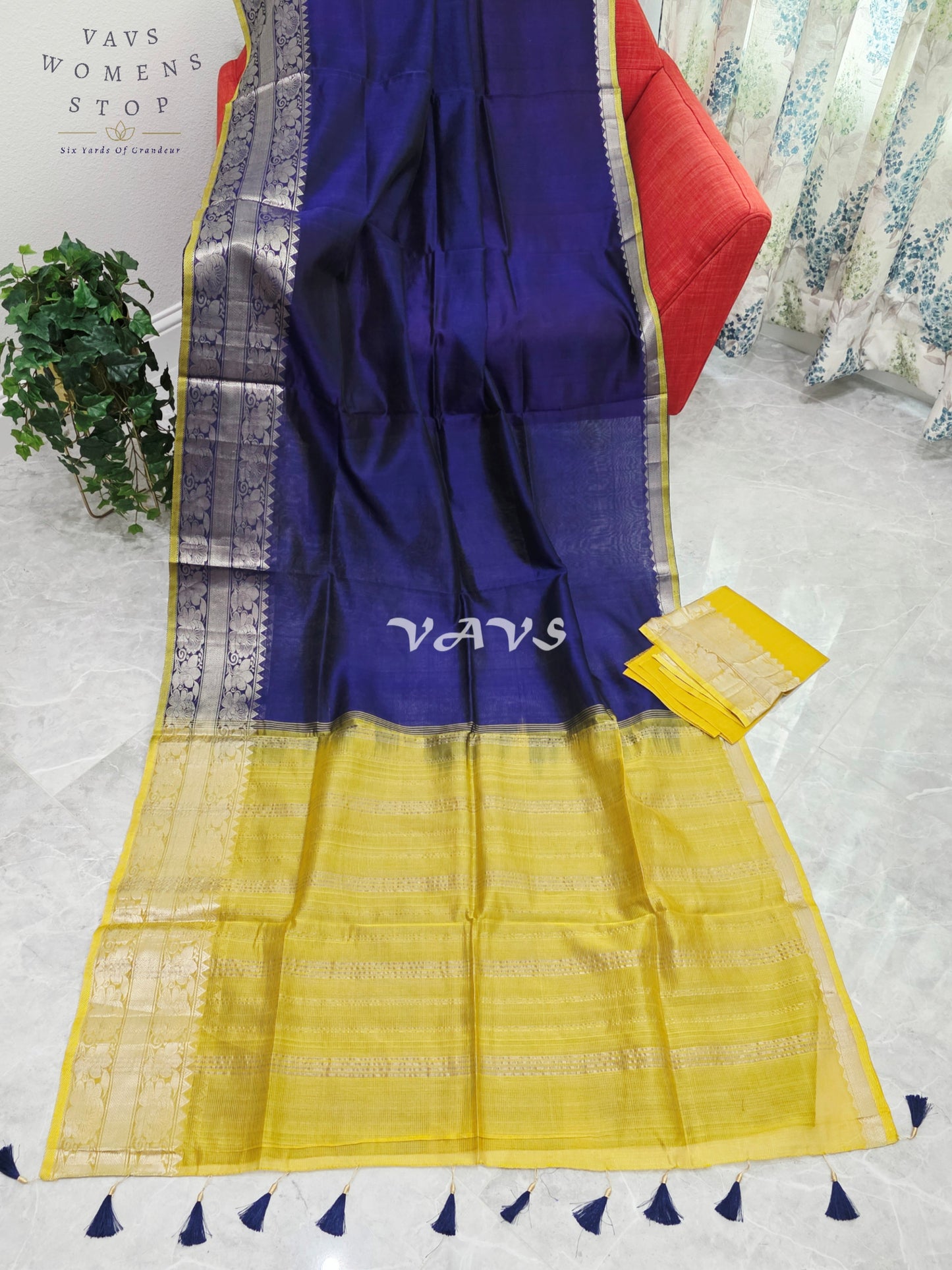 Royal Midnight Sapphire Blue & Sunlit Marigold Yellow Mangalagiri Pattu Silk Cotton Saree with Kanchi Border