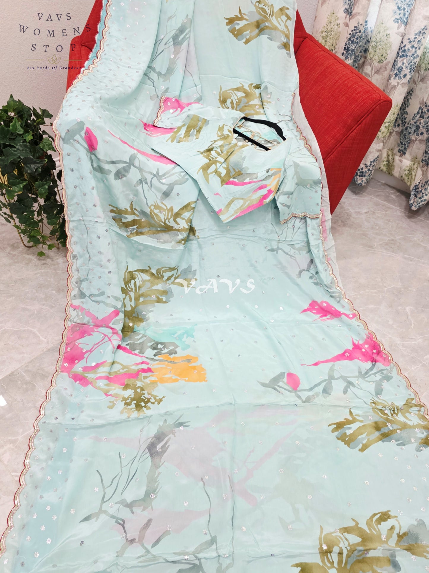 Royal Icy Aqua Mint Pure Crepe Abstract Floral Saree with Fuchsia Pink Accents, Scalloped Border & Stitched Blouse Size 36–42