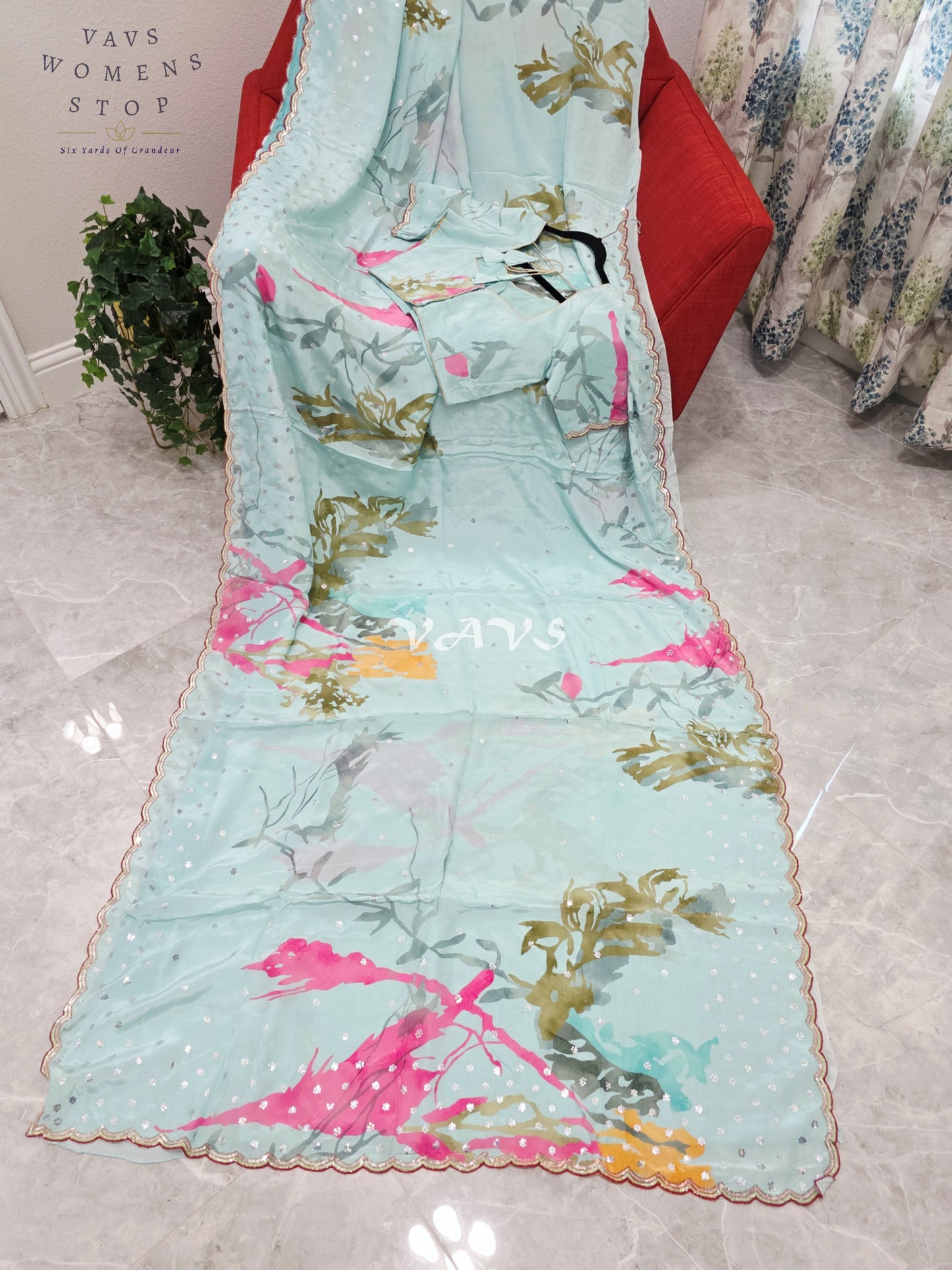Royal Icy Aqua Mint Pure Crepe Abstract Floral Saree with Fuchsia Pink Accents, Scalloped Border & Stitched Blouse Size 36–42