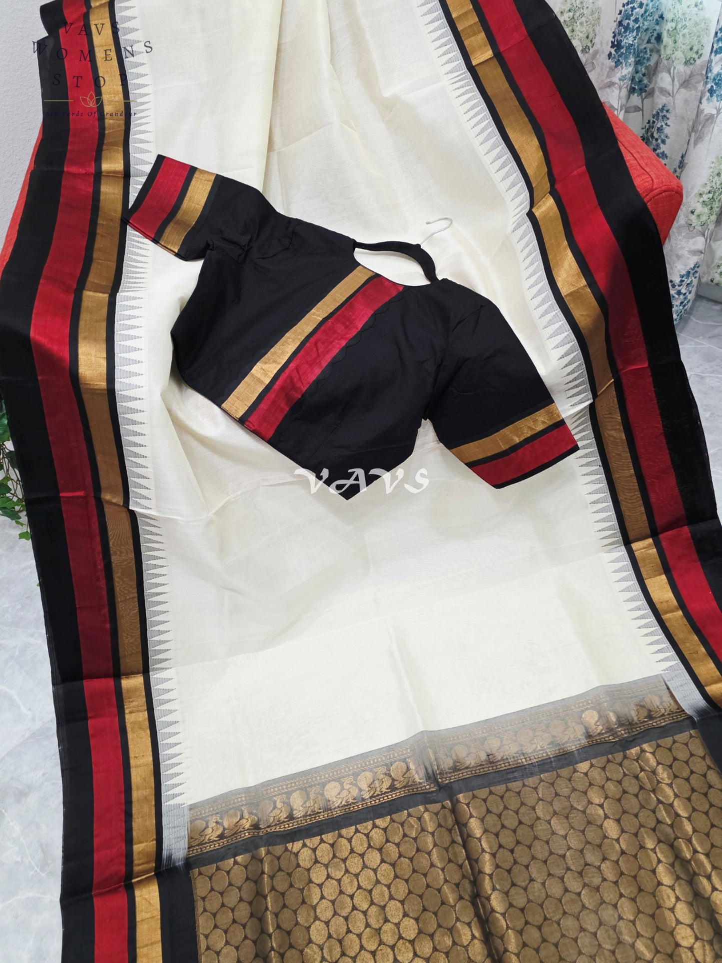 Royal Ivory Cream Handloom Kuppadam Pattu Silk Cotton Saree with Jet Black, Crimson Red & Antique Gold Border and Stitched Blouse