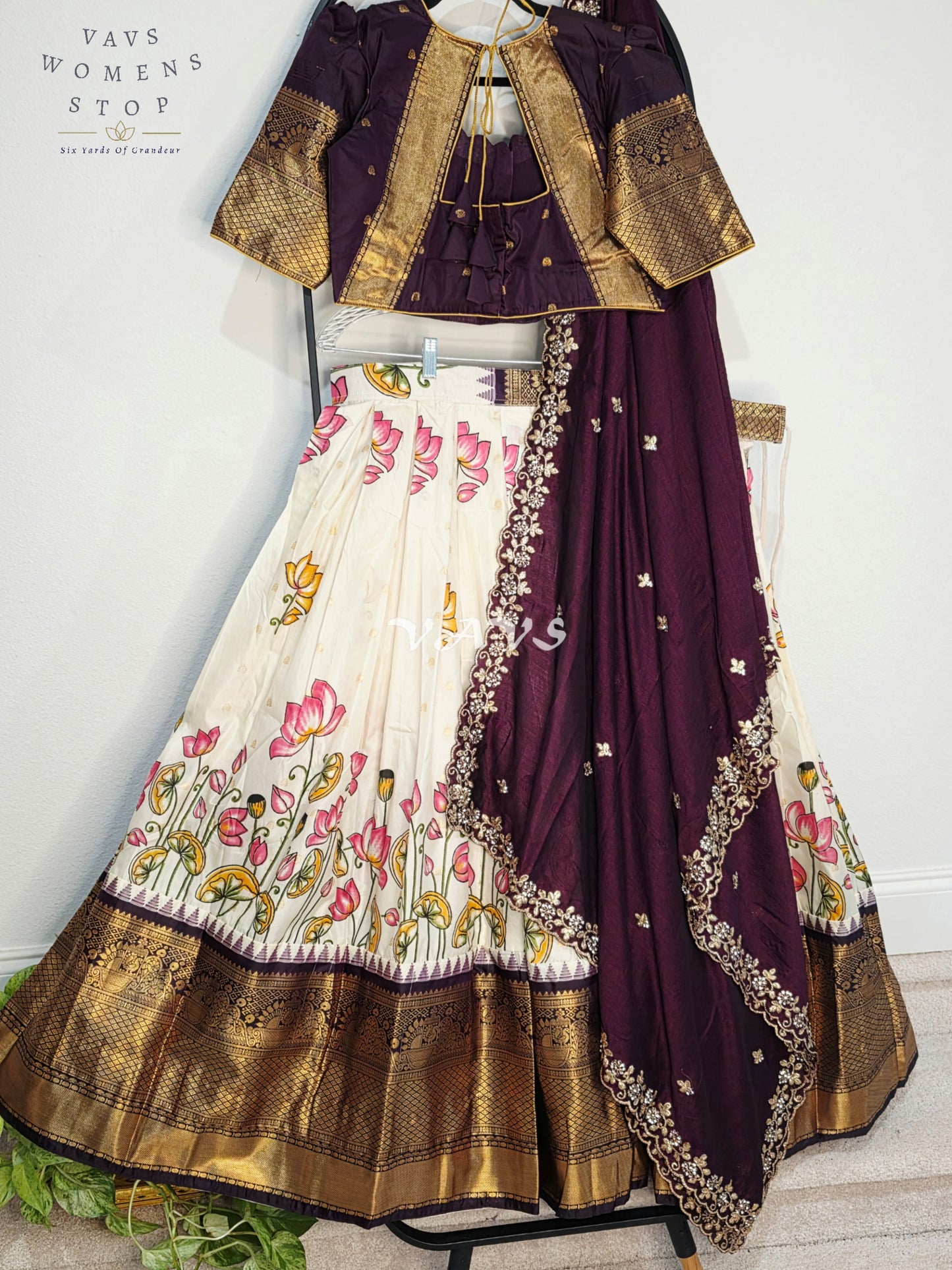 Royal Pearl Ivory Lotus Floral Semi Gadwal Lehenga Set with Deep Aubergine Chinon Chiffon Dupatta & Blouse Size 40–46