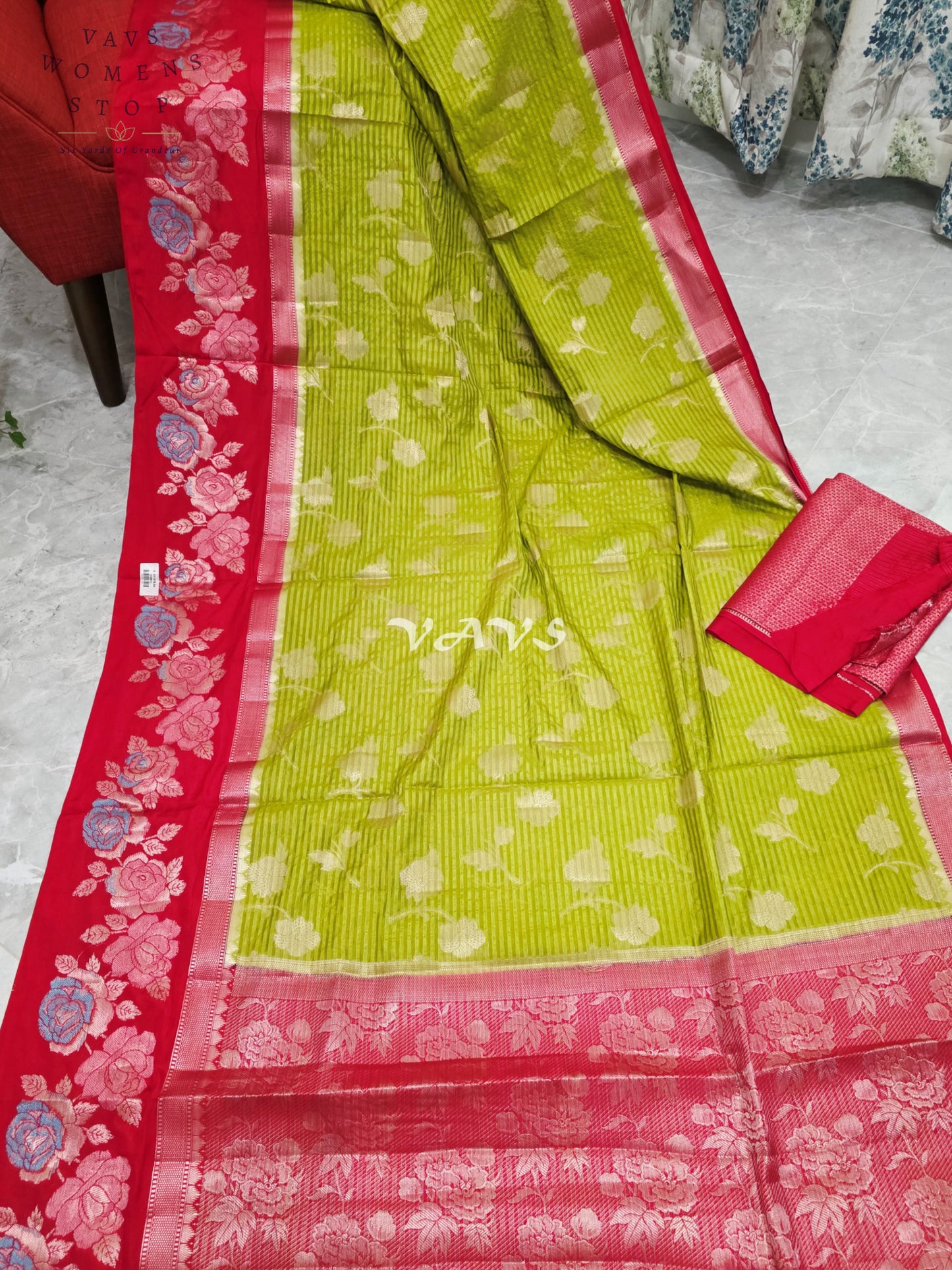 Royal Parrot Green Semi Warm Banarasi Saree with Crimson Red Floral Woven Border & Unstitched Blouse Piece