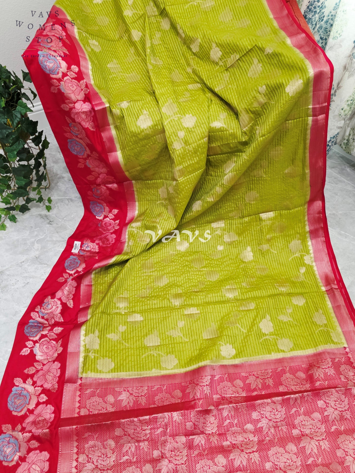 Royal Parrot Green Semi Warm Banarasi Saree with Crimson Red Floral Woven Border & Unstitched Blouse Piece