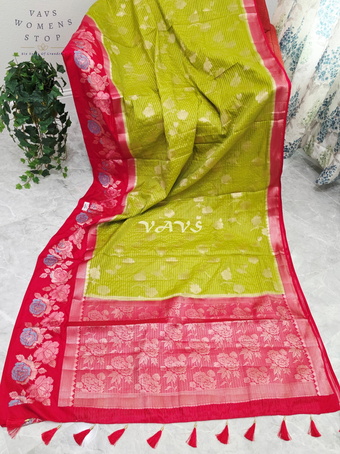 Royal Parrot Green Semi Warm Banarasi Saree with Crimson Red Floral Woven Border & Unstitched Blouse Piece
