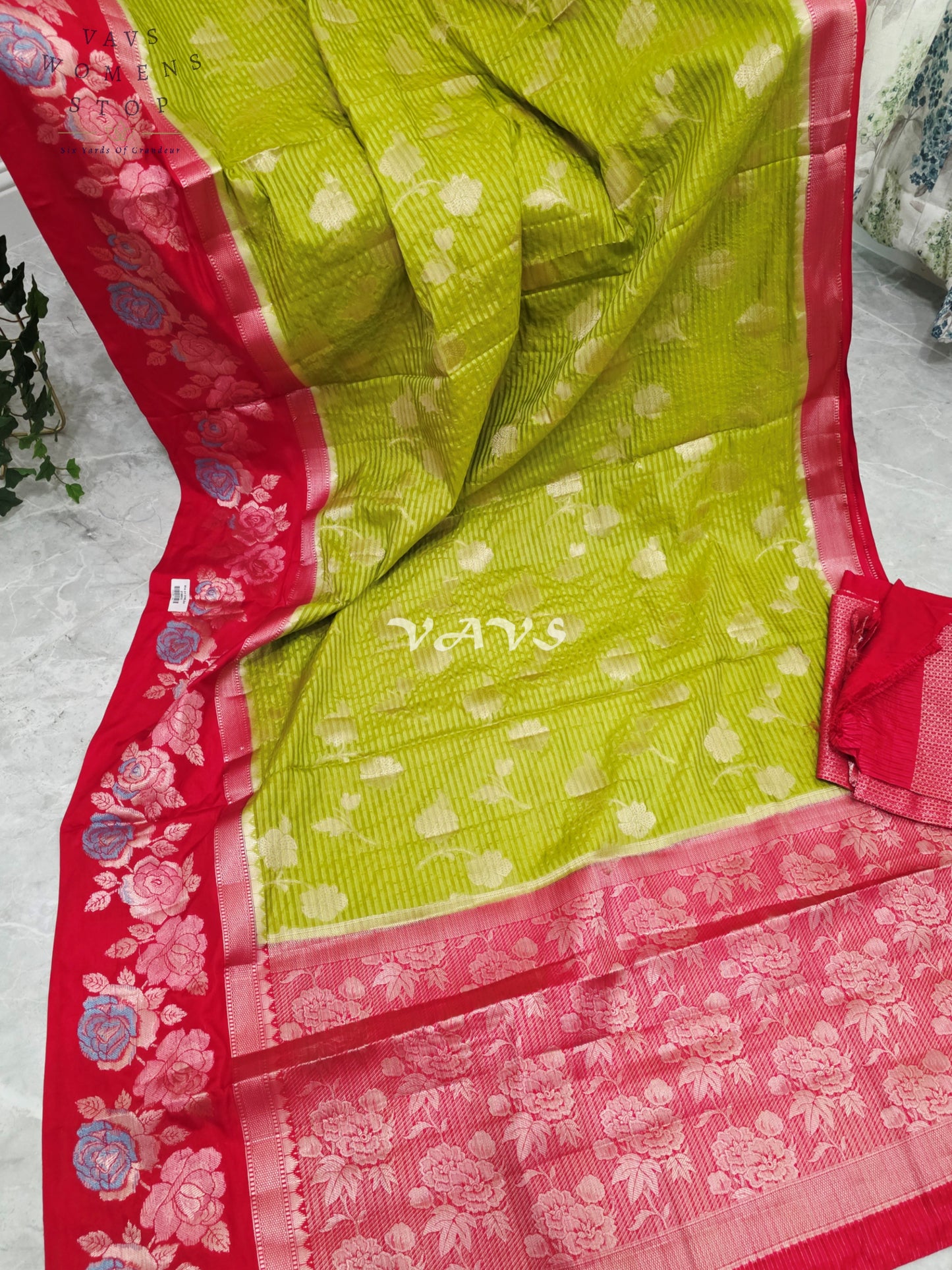 Royal Parrot Green Semi Warm Banarasi Saree with Crimson Red Floral Woven Border & Unstitched Blouse Piece