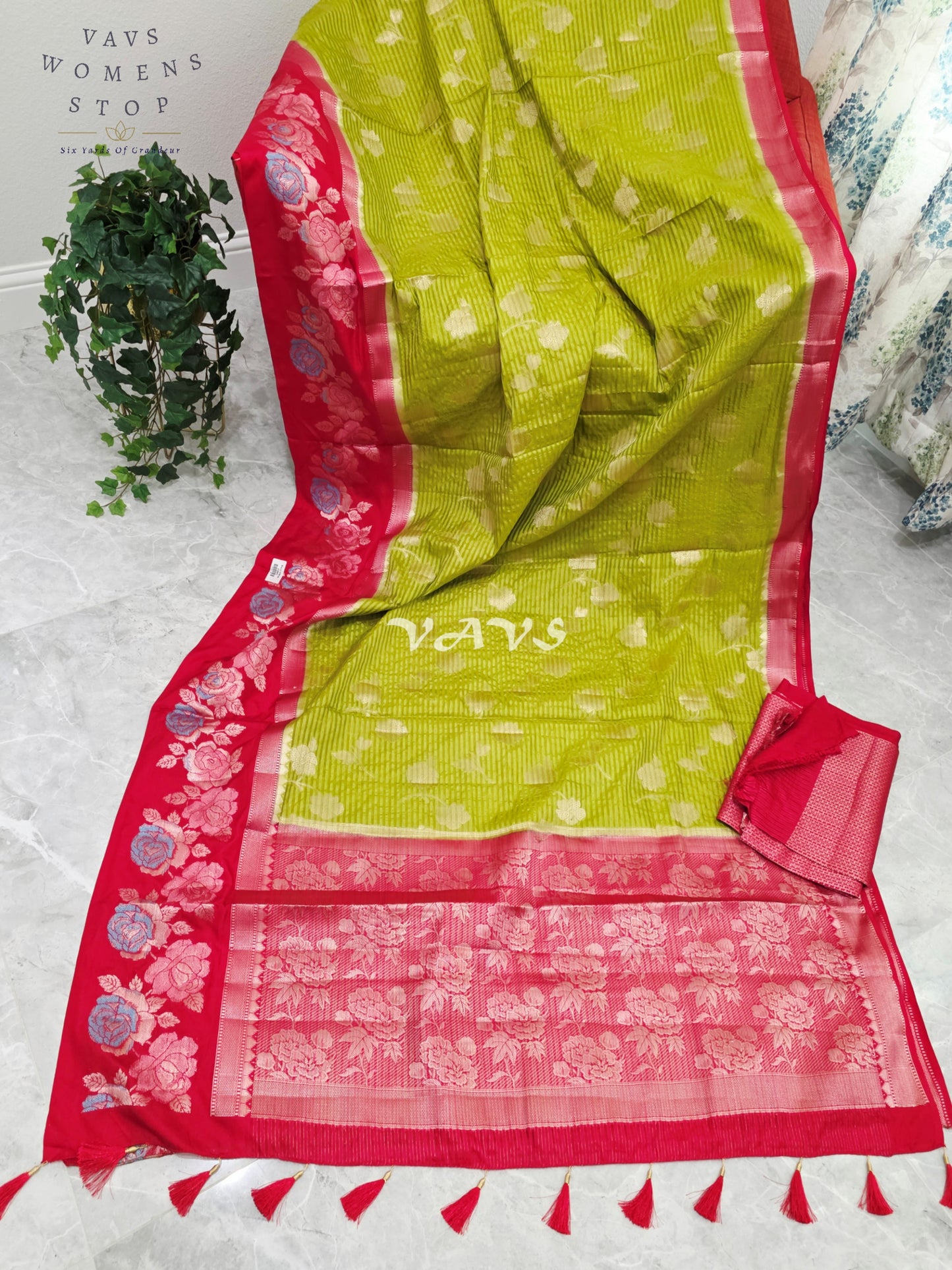 Royal Parrot Green Semi Warm Banarasi Saree with Crimson Red Floral Woven Border & Unstitched Blouse Piece