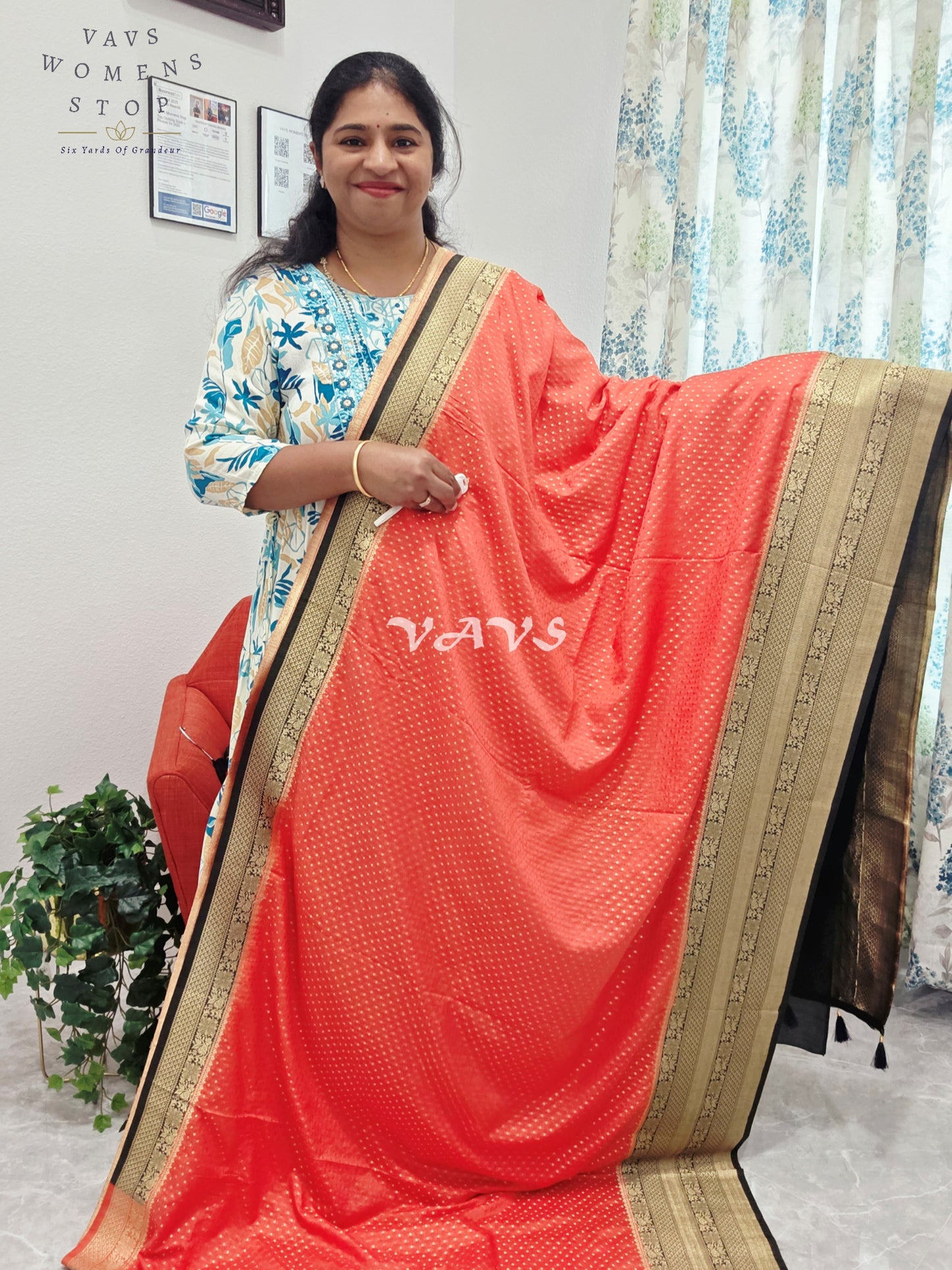 Fancy Semi Warm Benarasi Silk Saree - Blouse