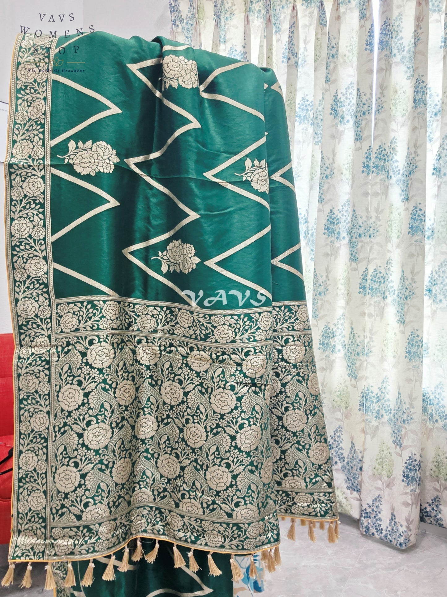 Munga Crepe Silk Saree - Blouse