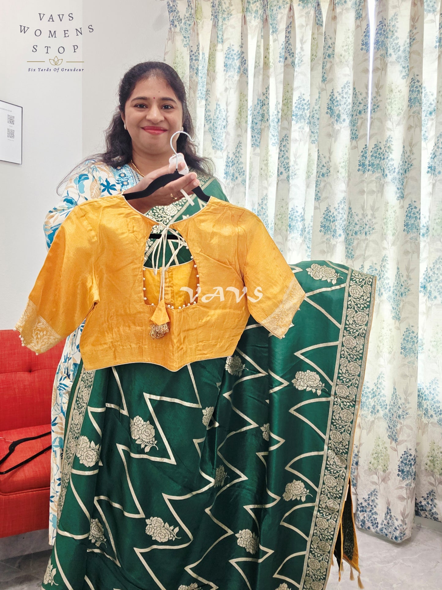 Munga Crepe Silk Saree - Blouse