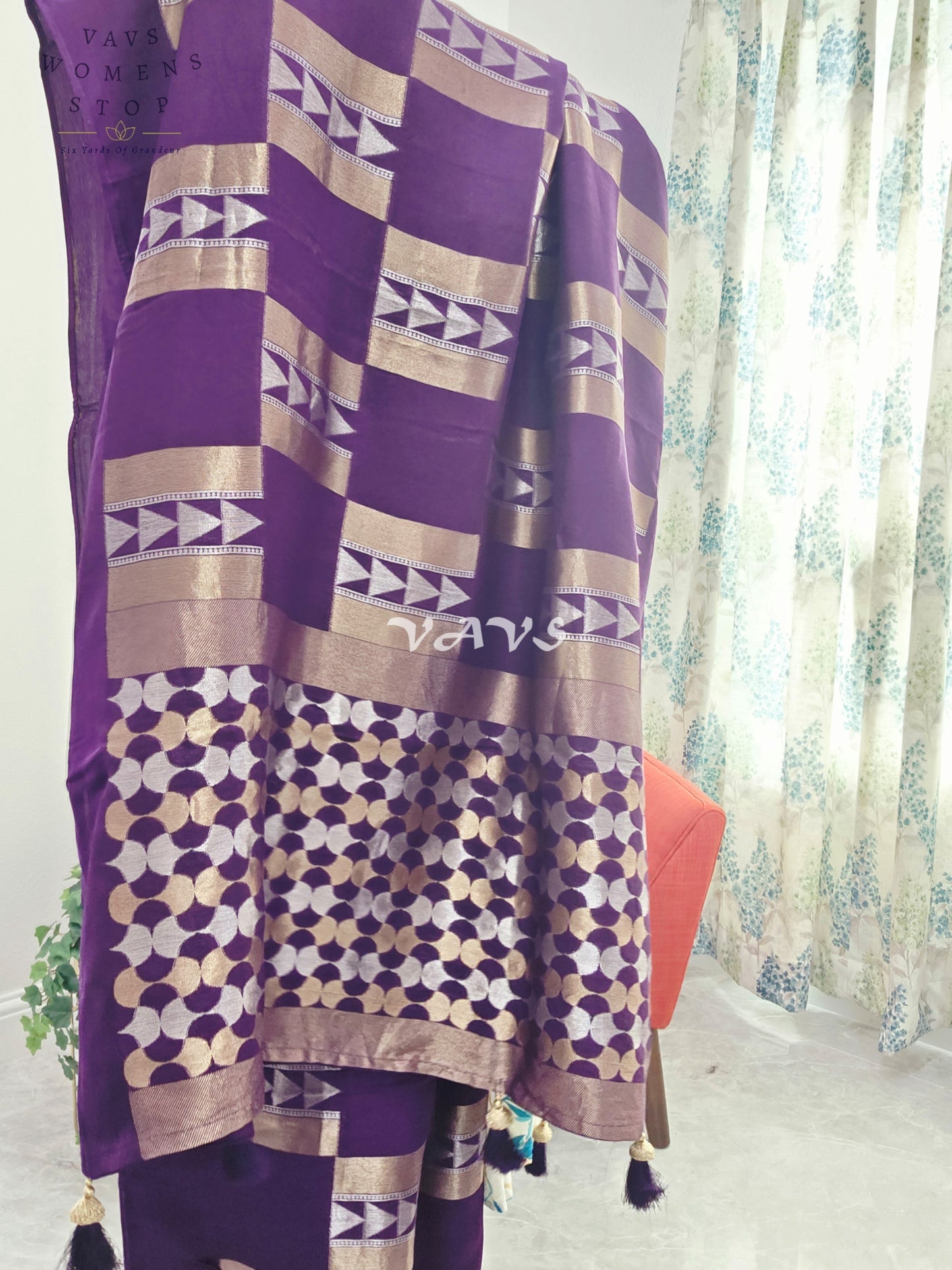 Russian Dola Crepe Silk Saree with Geometric Zari Woven Design & Ready Stitched Blouse | Royal Purple