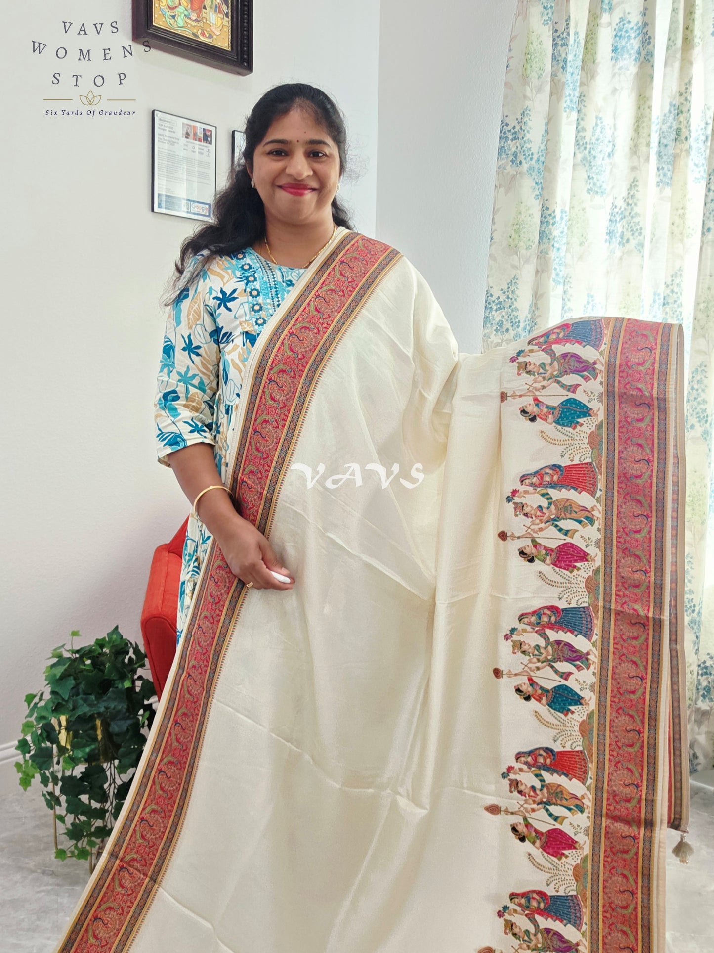 Off-White Banarasi Silk Saree with Dancing Dolls Weave & Pashmina Border | Size 38–44