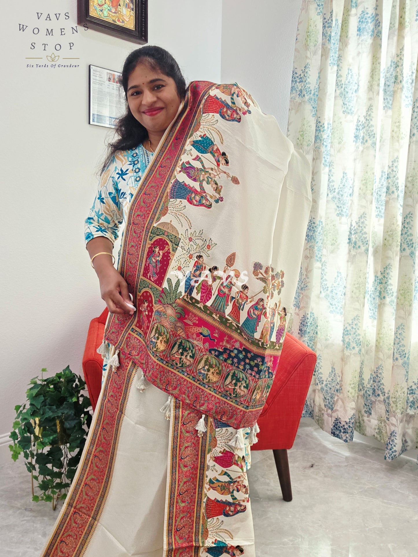 Off-White Banarasi Silk Saree with Dancing Dolls Weave & Pashmina Border | Size 38–44