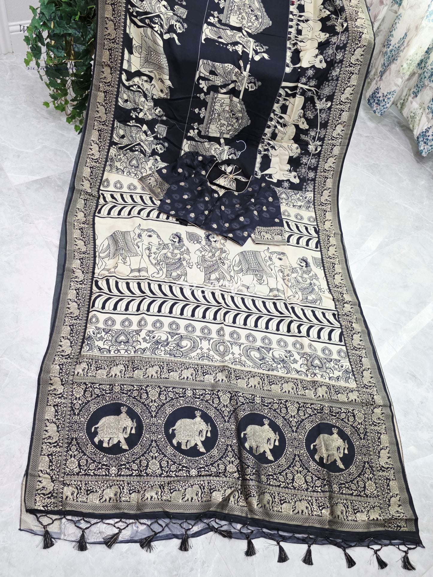 Royal Ebony Black Soft Munga Crepe Silk Kalamkari Print Saree with Mythological Border & Stitched Blouse Size 36-42