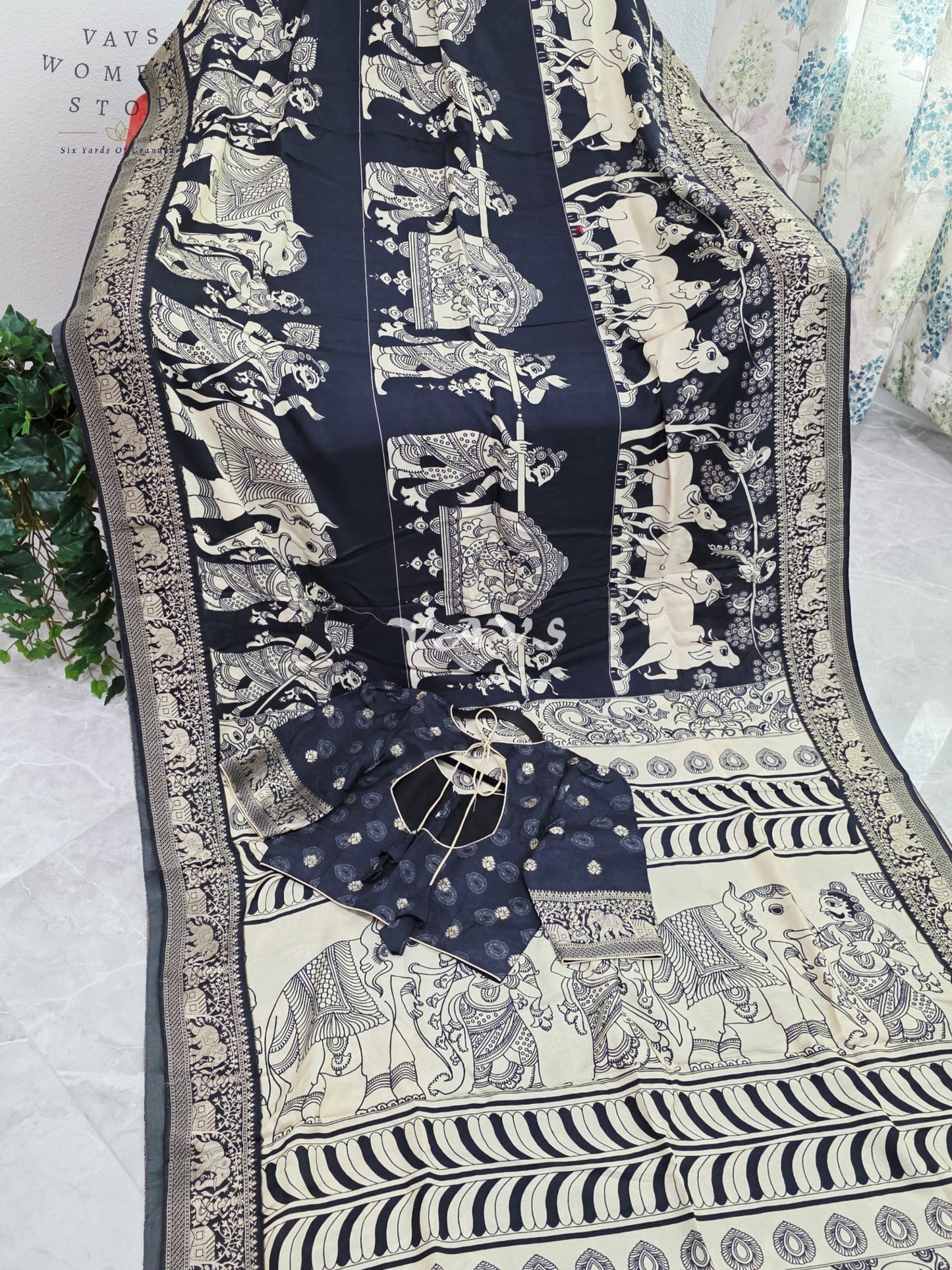 Royal Ebony Black Soft Munga Crepe Silk Kalamkari Print Saree with Mythological Border & Stitched Blouse Size 36-42
