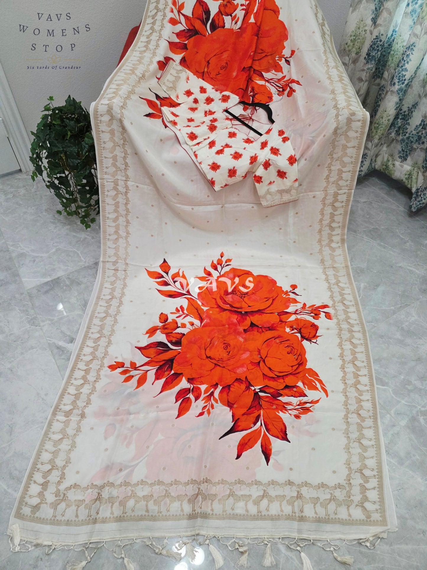 Royal Ivory Pearl Munga Crepe Silk Floral Print Designer Saree with Stitched Blouse Size 40-46