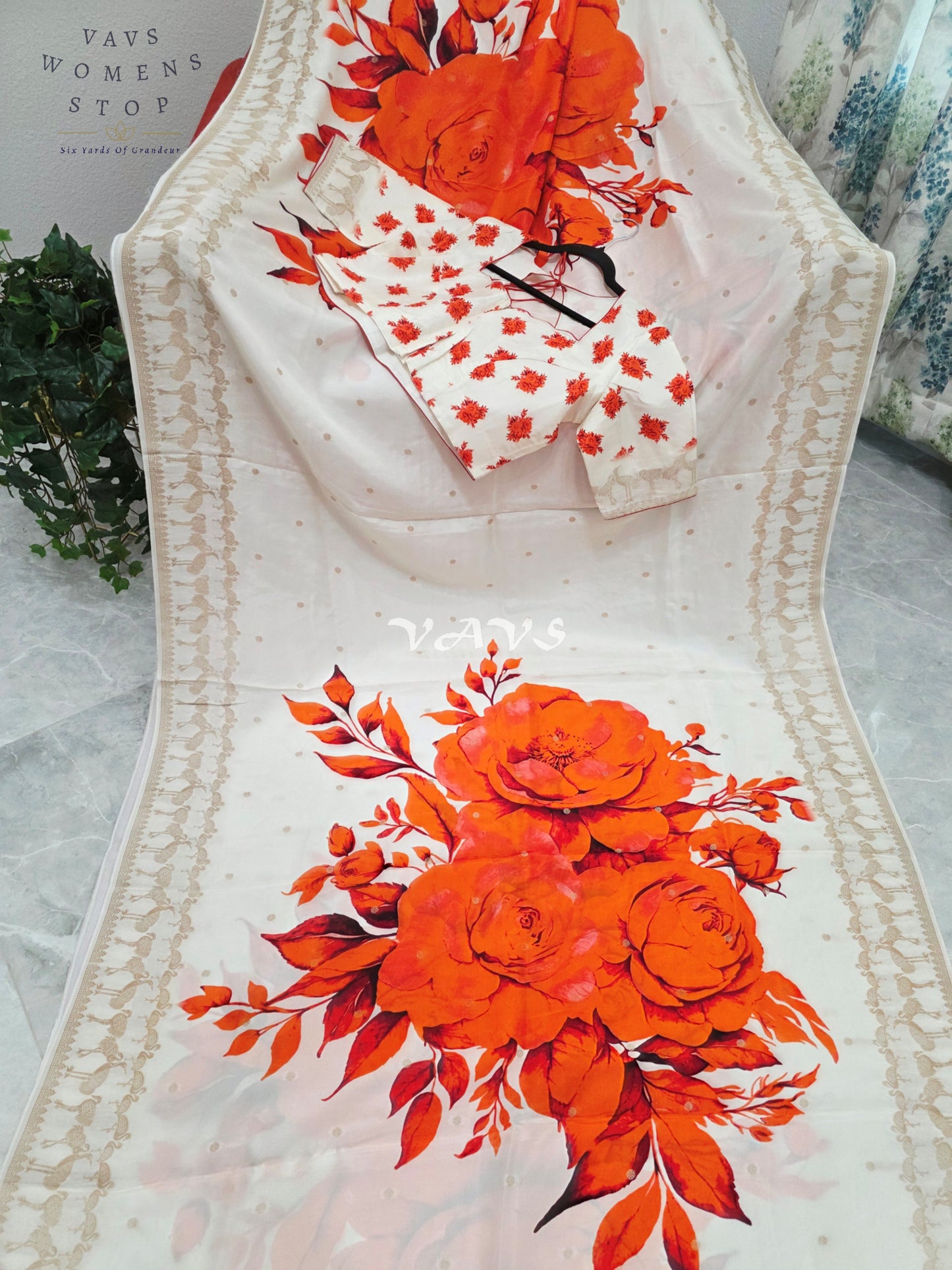 Royal Ivory Pearl Munga Crepe Silk Floral Print Designer Saree with Stitched Blouse Size 40-46