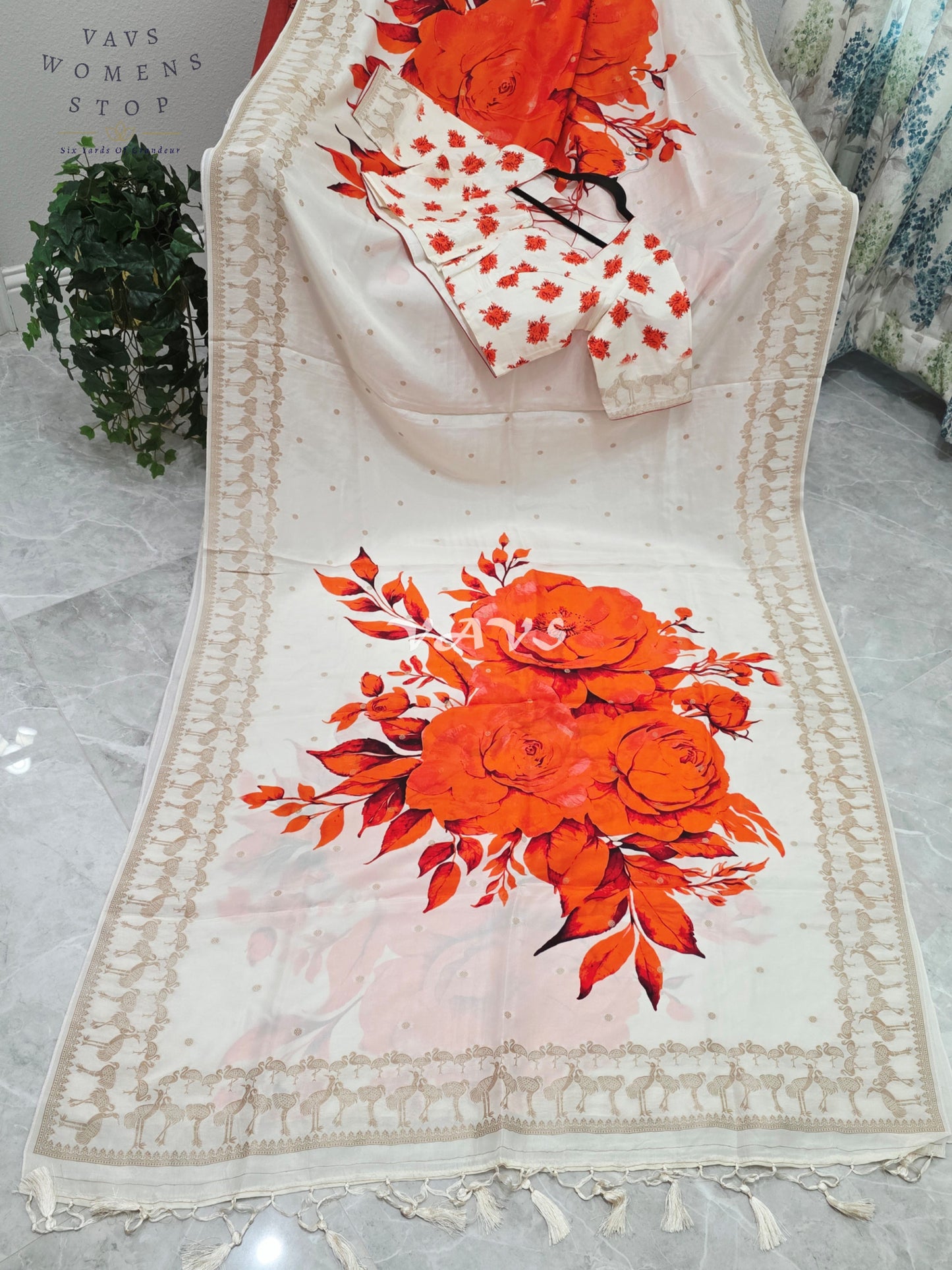 Royal Ivory Pearl Munga Crepe Silk Floral Print Designer Saree with Stitched Blouse Size 40-46