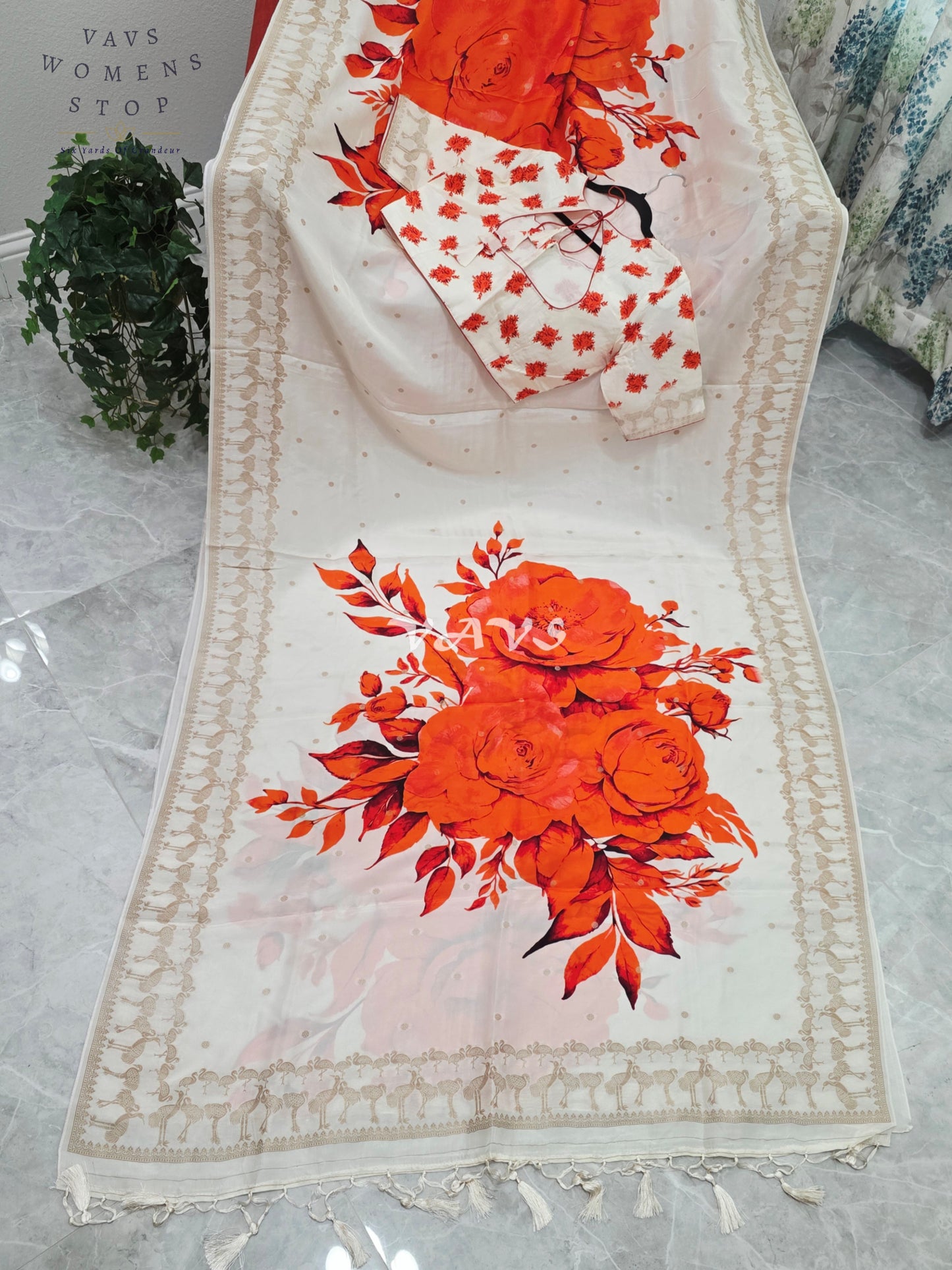 Royal Ivory Pearl Munga Crepe Silk Floral Print Designer Saree with Stitched Blouse Size 40-46