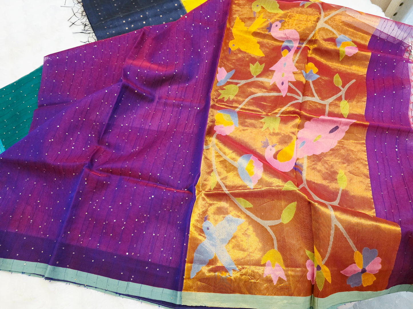 Pure Muslin Silk Saree Bundle with Sequins & Paithani Pallu – 7-Piece Set