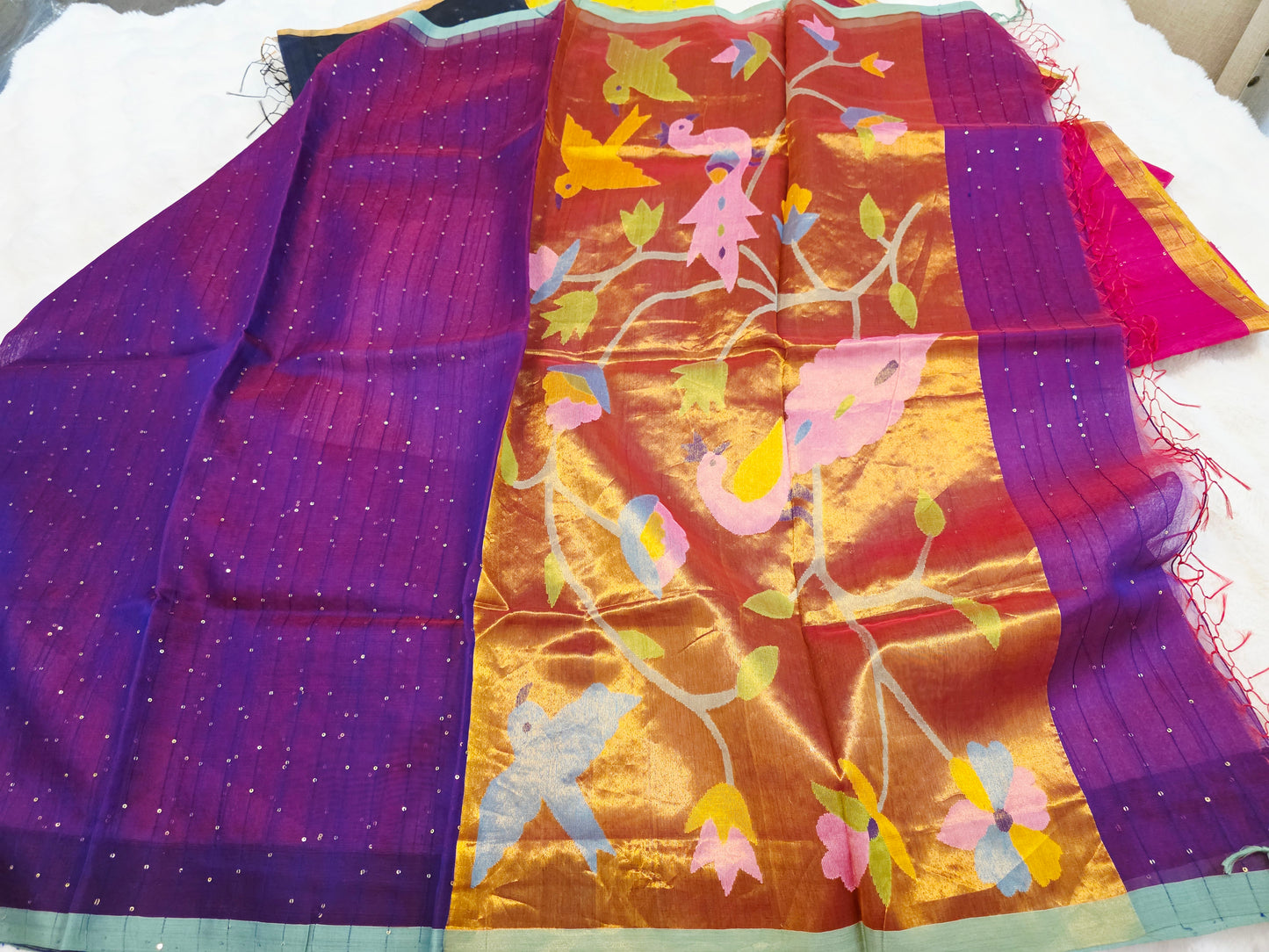 Pure Muslin Silk Saree Bundle with Sequins & Paithani Pallu – 7-Piece Set