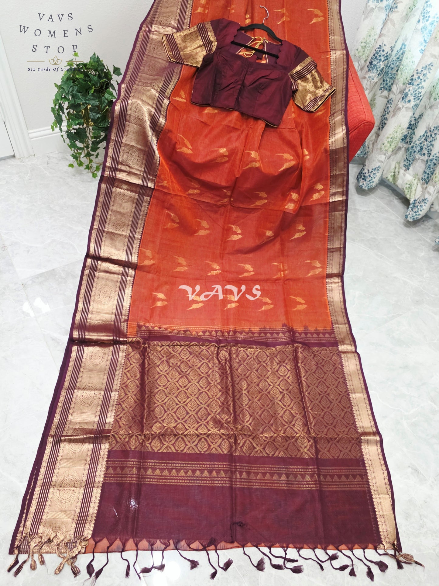 Royal Burnt Sienna & Merlot Wine Handloom Mangalagiri Pattu Silk Cotton Saree with Stitched Blouse