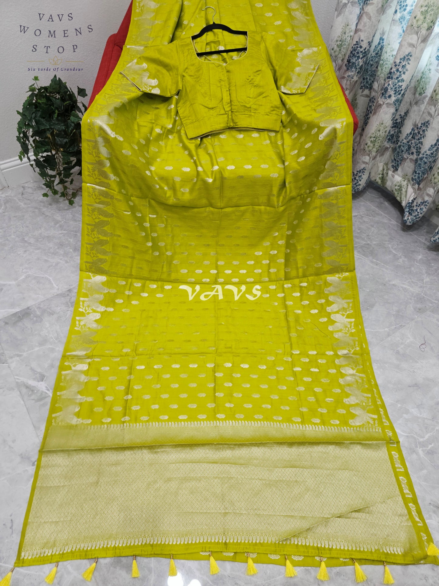 Luminous Parrot Lime Pure Kora Chiniya Pattu Silk Saree with Parrot Creeper Border & Stitched Blouse Size 36-42