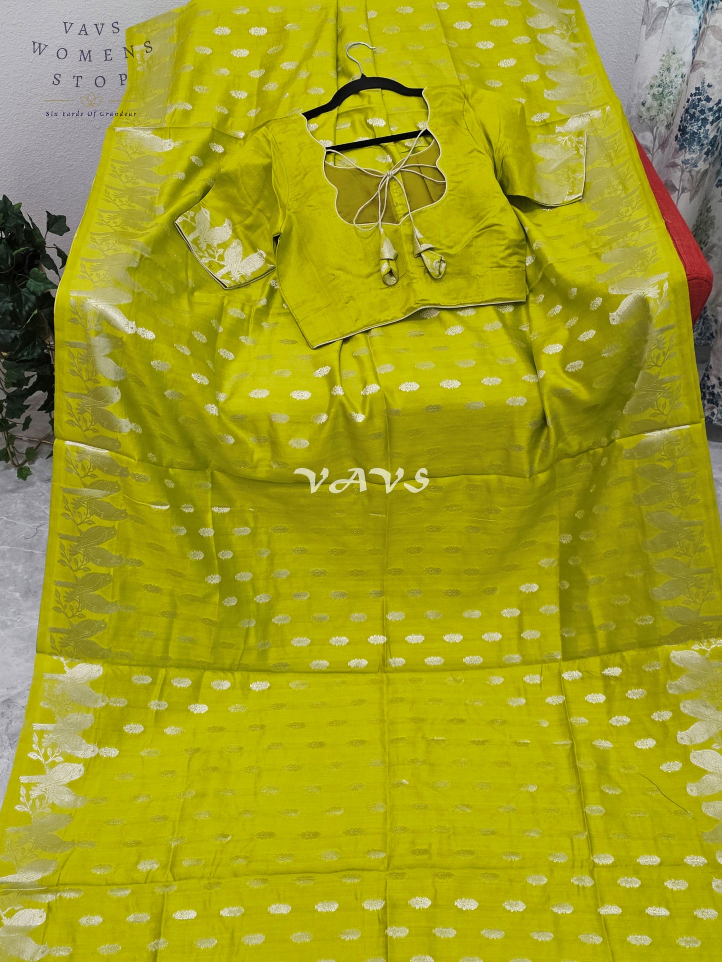 Luminous Parrot Lime Pure Kora Chiniya Pattu Silk Saree with Parrot Creeper Border & Stitched Blouse Size 36-42