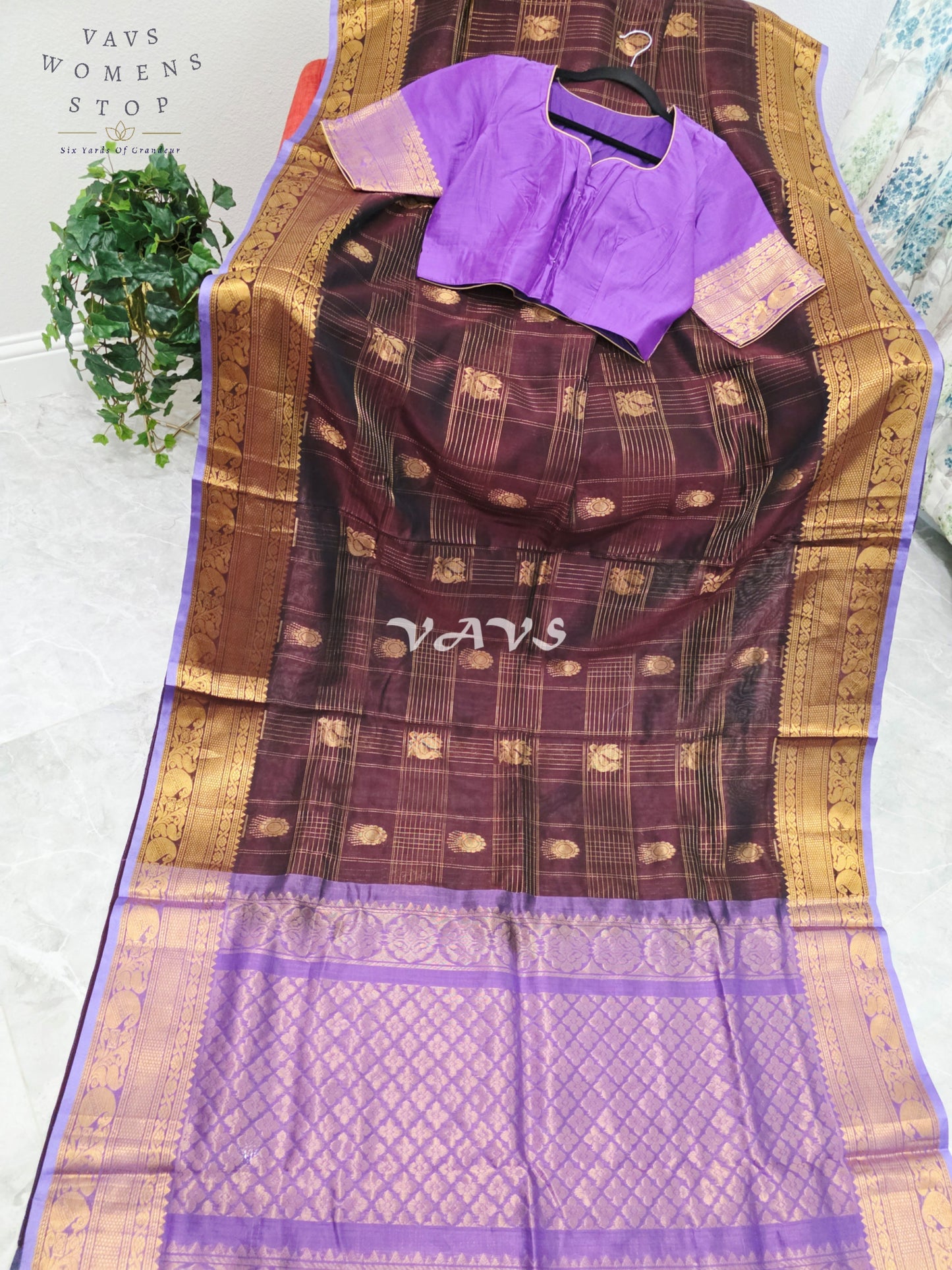 Royal Mahogany Wine & Lavender Kollam Pattu Handloom Silk Cotton Saree with Stitched Blouse