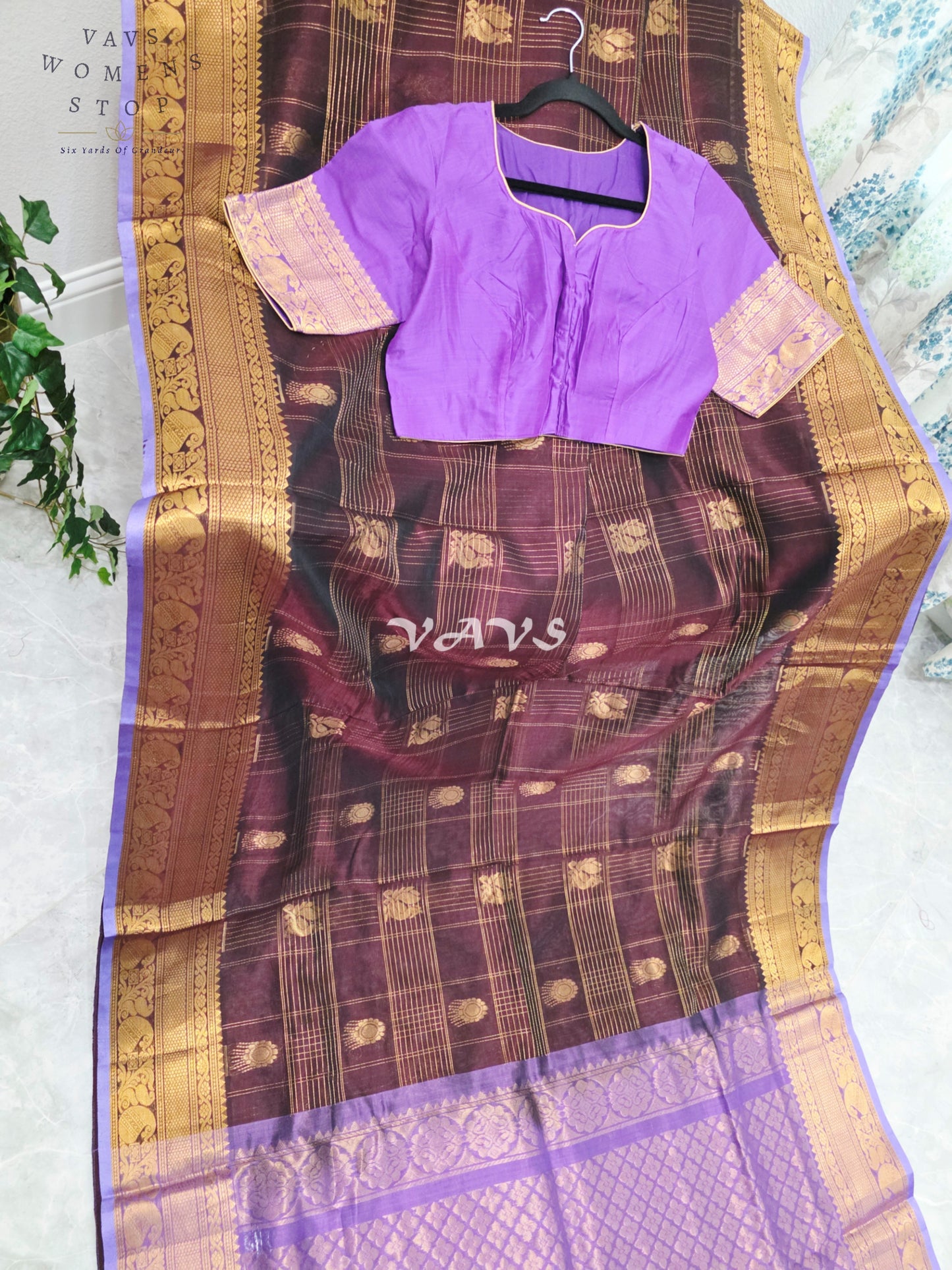 Royal Mahogany Wine & Lavender Kollam Pattu Handloom Silk Cotton Saree with Stitched Blouse