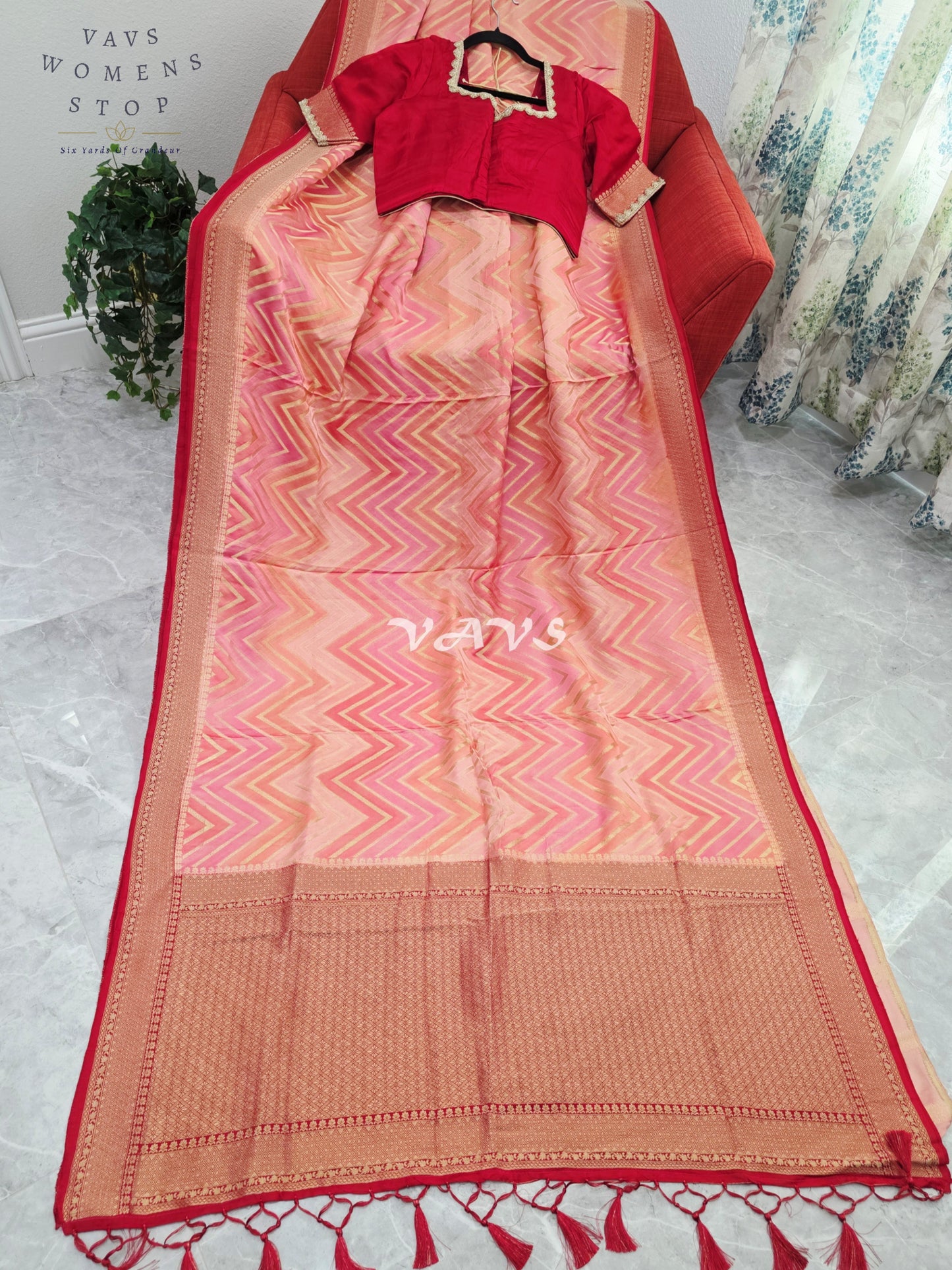 Blush Peach & Rose Pink Pure Munga Crepe Silk Chevron Saree with Antique Gold Border & Stitched Blouse Size 40-46