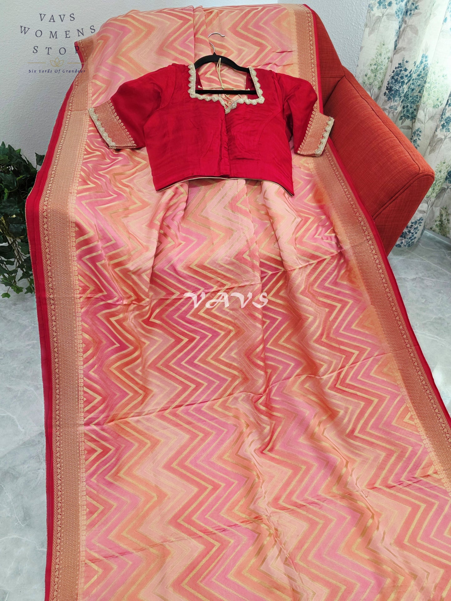 Blush Peach & Rose Pink Pure Munga Crepe Silk Chevron Saree with Antique Gold Border & Stitched Blouse Size 40-46