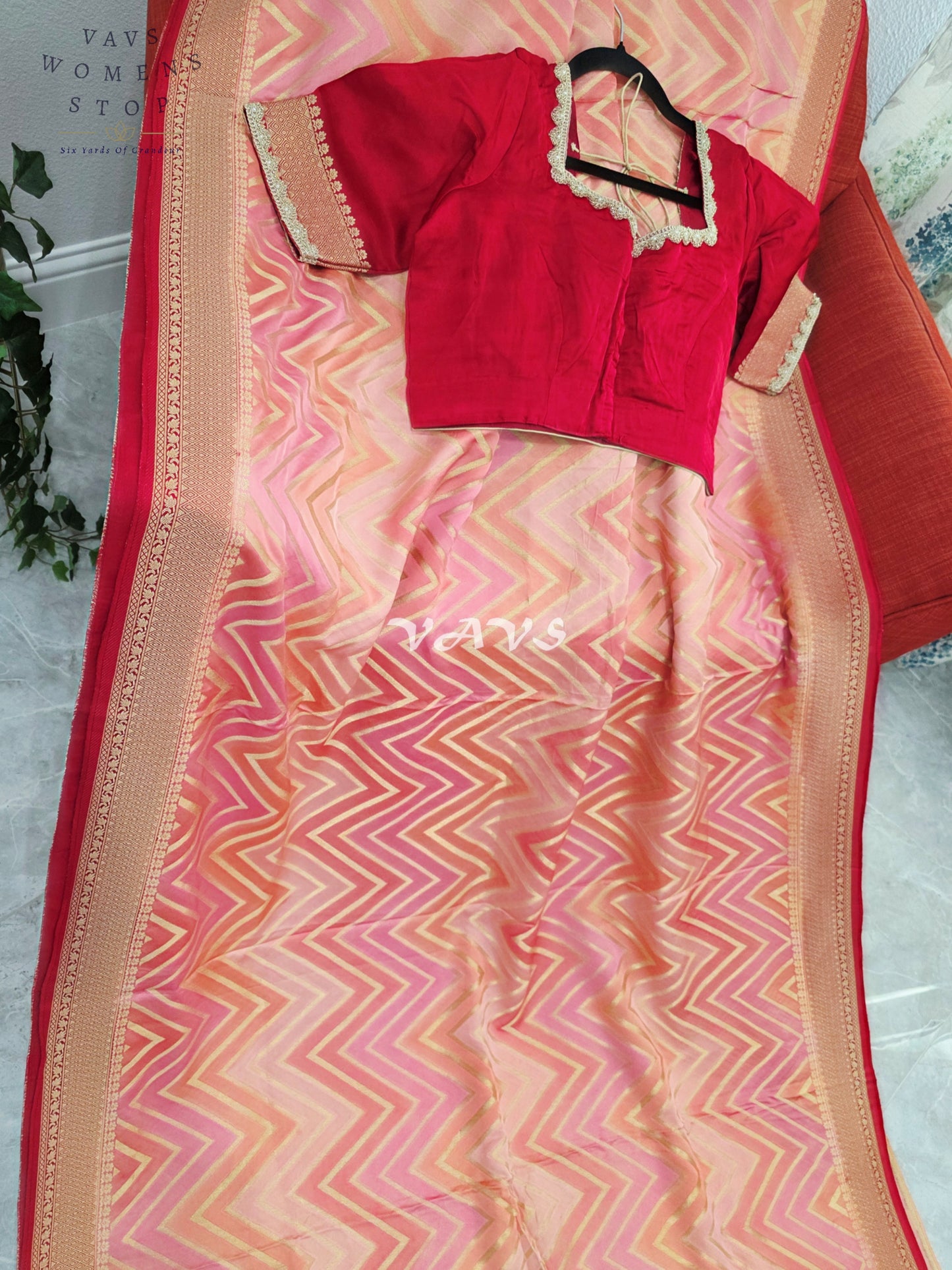 Blush Peach & Rose Pink Pure Munga Crepe Silk Chevron Saree with Antique Gold Border & Stitched Blouse Size 40-46