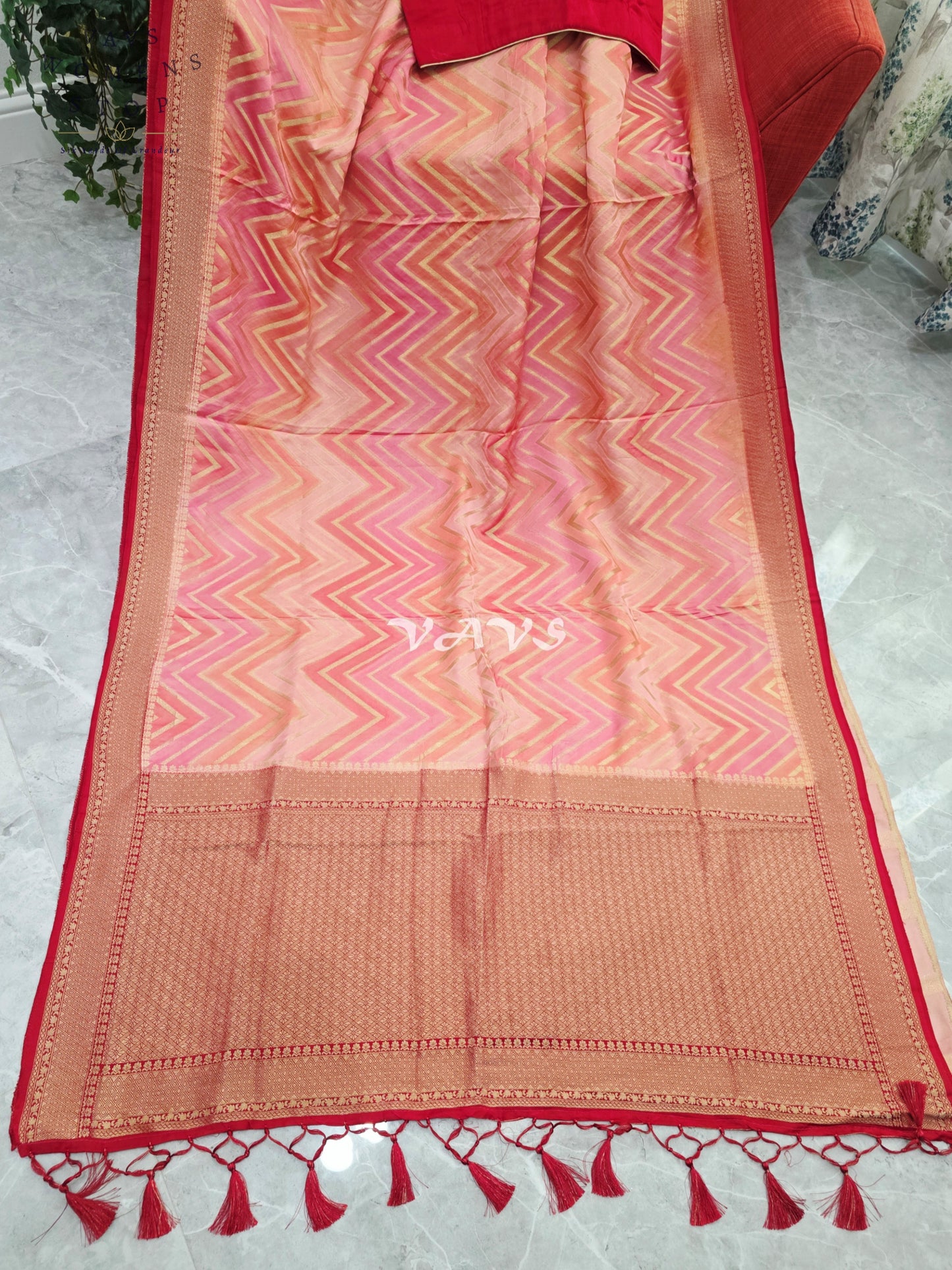 Blush Peach & Rose Pink Pure Munga Crepe Silk Chevron Saree with Antique Gold Border & Stitched Blouse Size 40-46