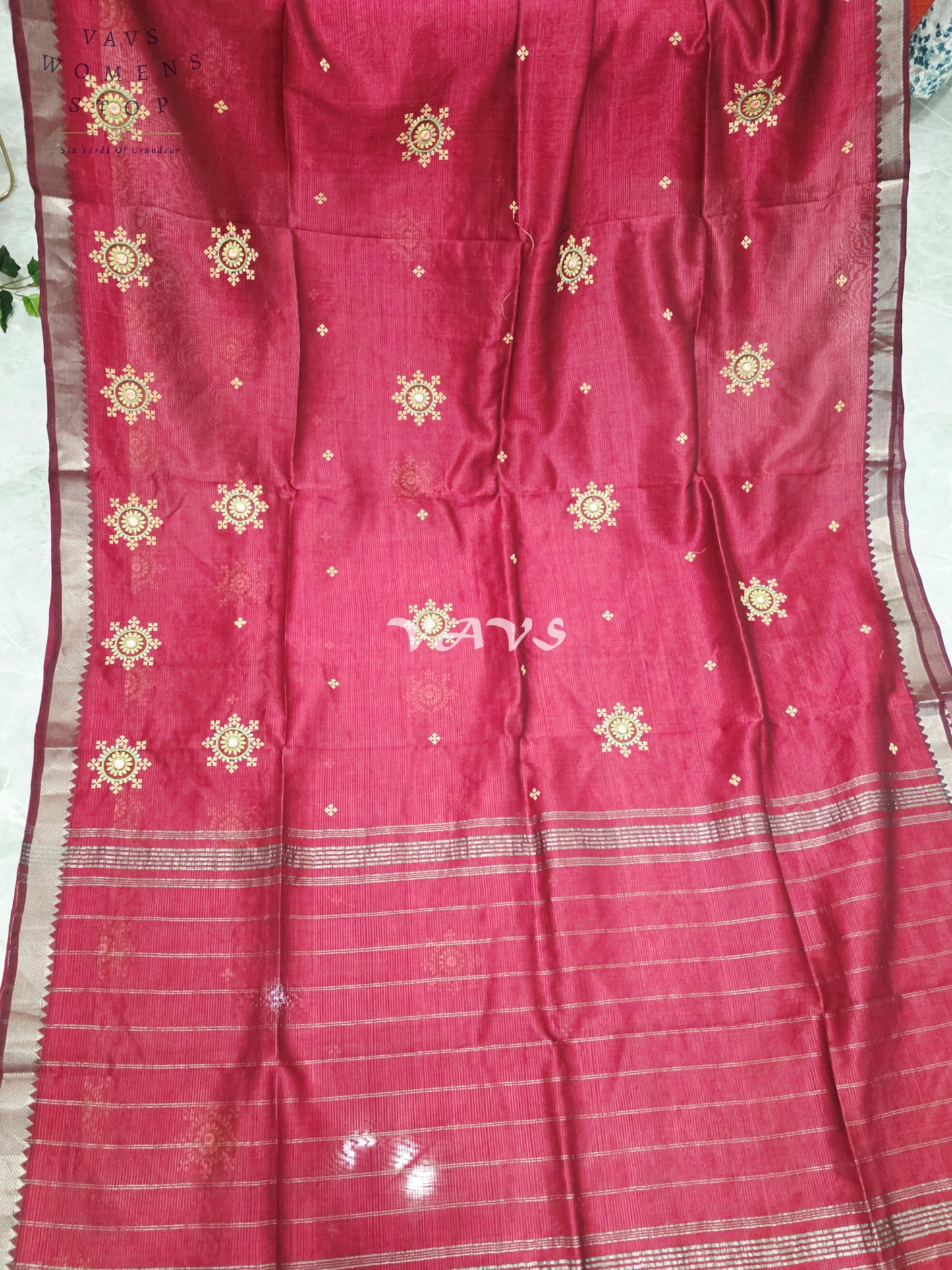 Regal Maroon Kutch Embroidery Mangalagiri Silk Cotton Handloom Saree with Stitched Blouse Size 38-44