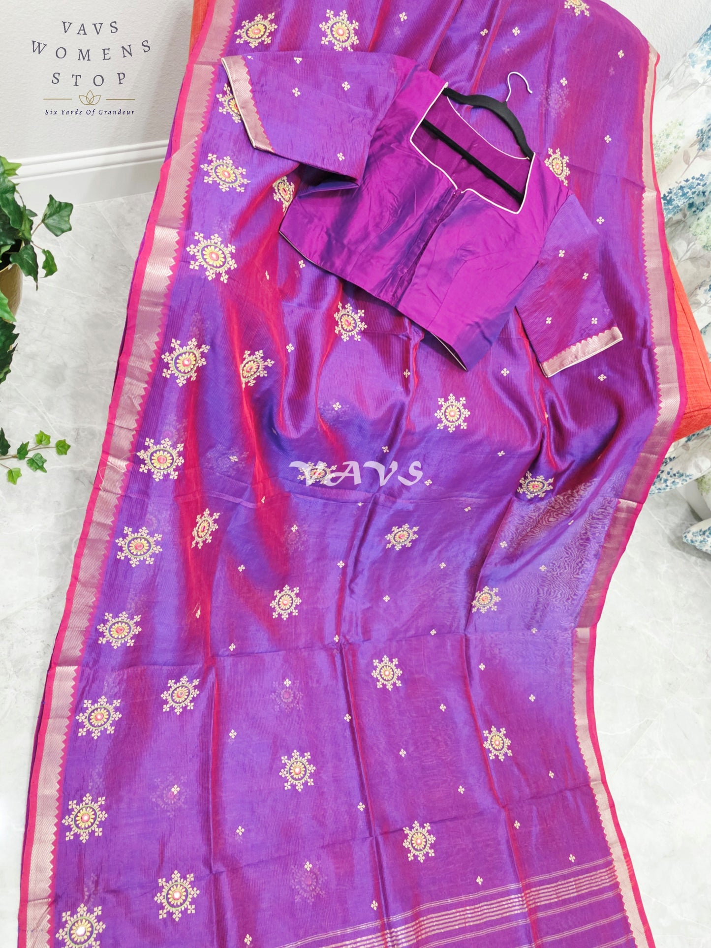 Royal Amethyst Purple Kutch Embroidery Mangalagiri Silk Cotton Handloom Saree with Stitched Blouse Size 40-46