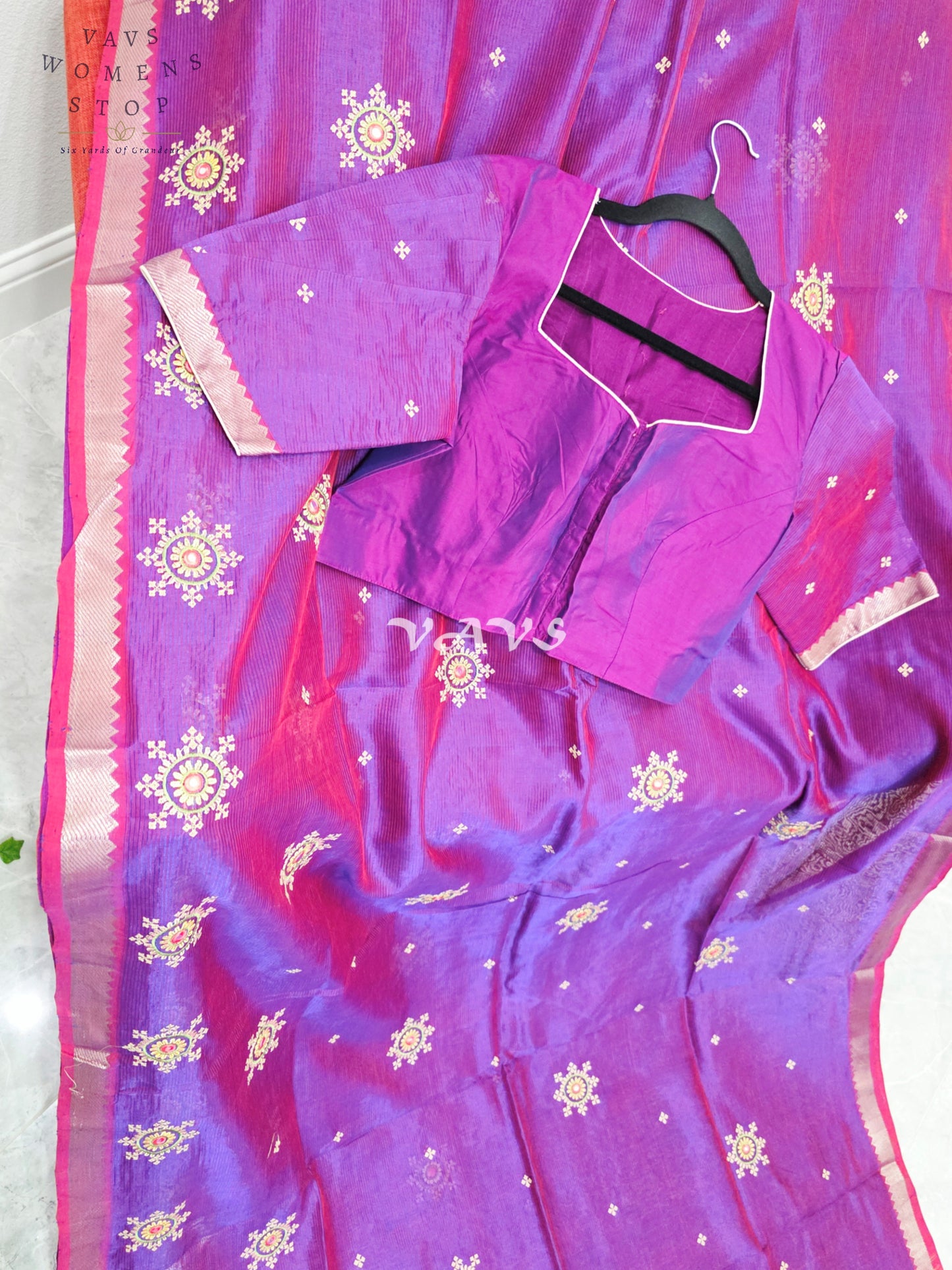 Royal Amethyst Purple Kutch Embroidery Mangalagiri Silk Cotton Handloom Saree with Stitched Blouse Size 40-46