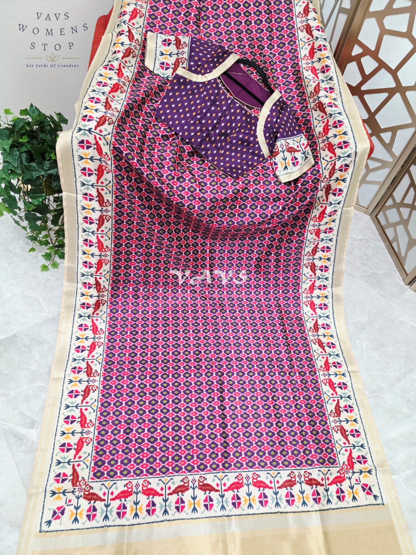 Regal Fuchsia Rose Pochampally Ikkat Print Blended Banarasi Silk Saree with Champagne Gold Pallu & Stitched Blouse Size 34-40