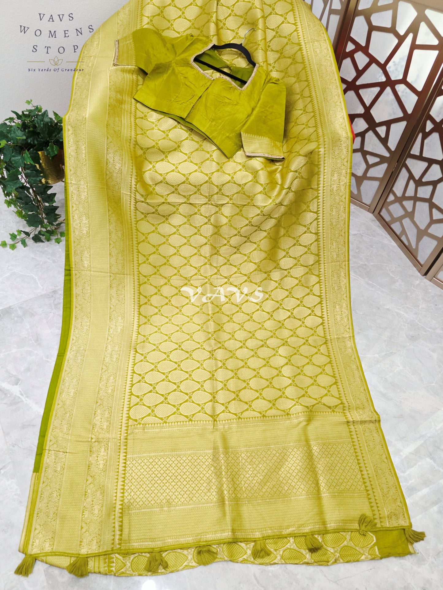 Regal Citron Olive Munga Banarasi Crepe Silk Saree with Antique Gold Paisley Weave & Stitched Blouse
