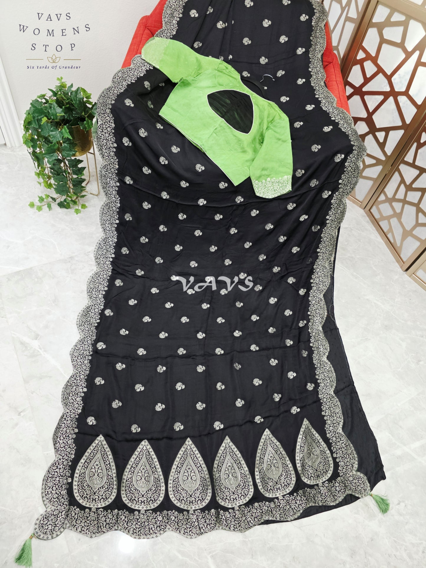 Regal Midnight Black Munga Banarasi Crepe Silk Saree with Antique Silver Zari Scallop Border & Lime Green Blouse