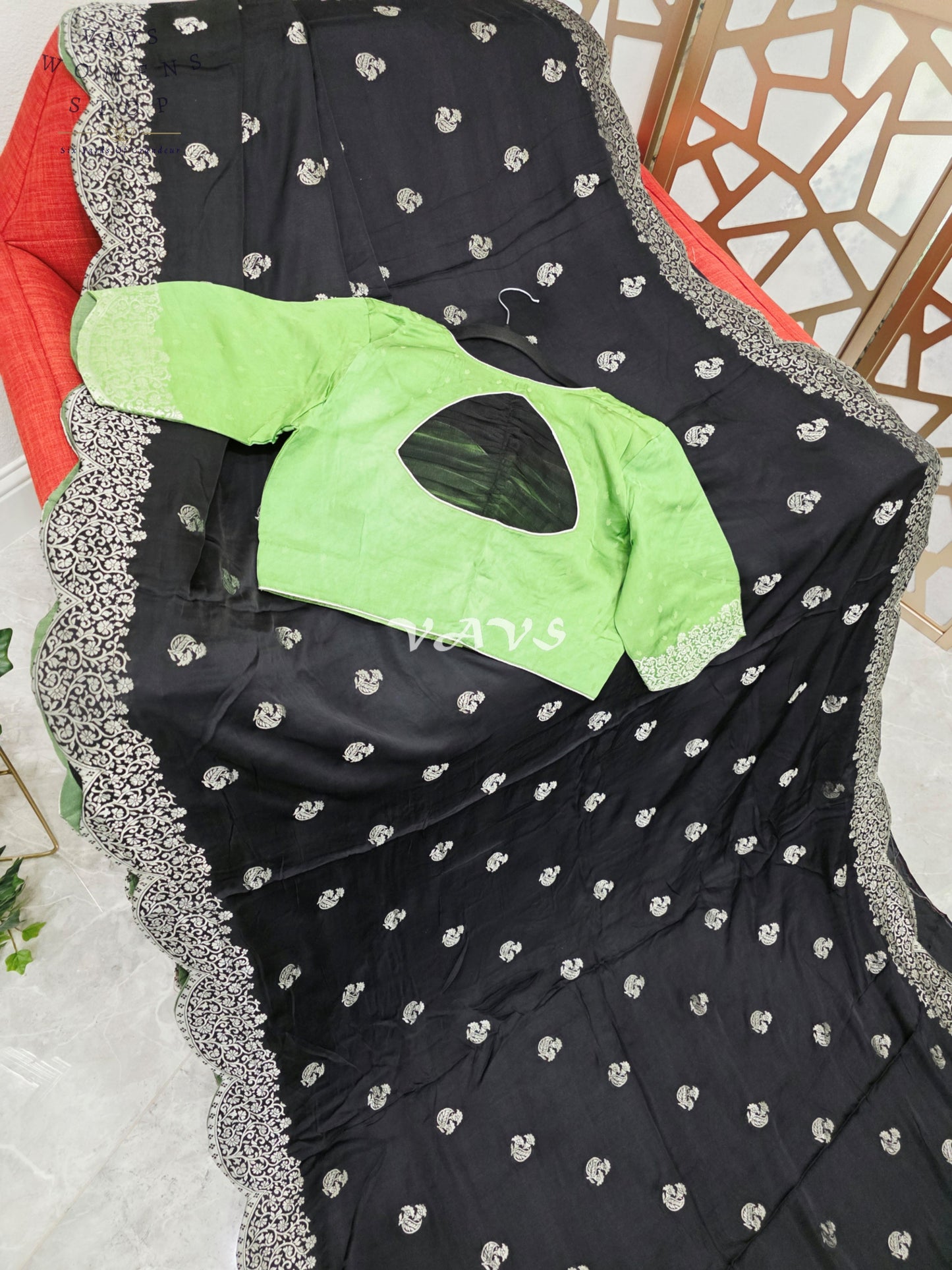Regal Midnight Black Munga Banarasi Crepe Silk Saree with Antique Silver Zari Scallop Border & Lime Green Blouse