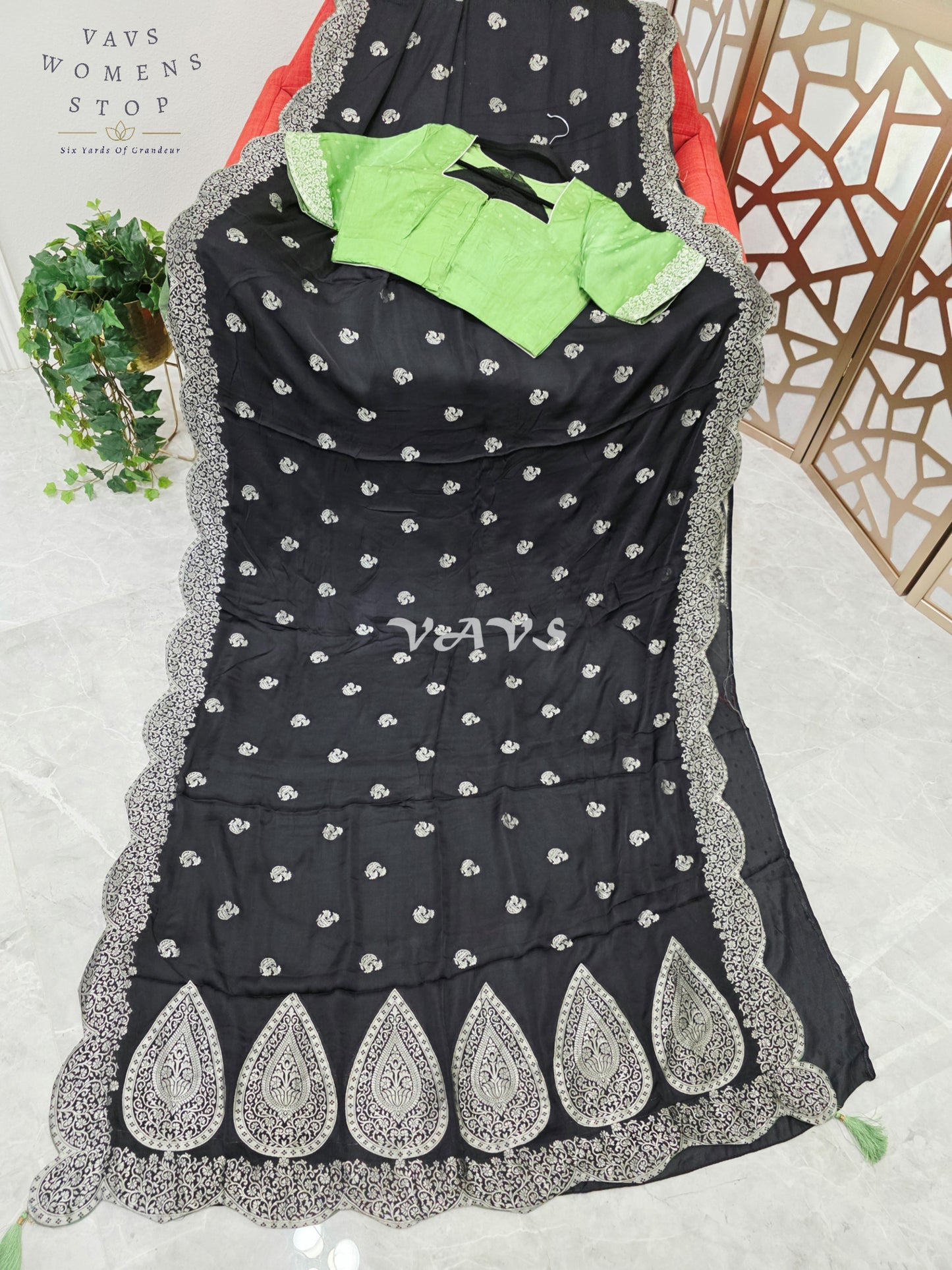Regal Midnight Black Munga Banarasi Crepe Silk Saree with Antique Silver Zari Scallop Border & Lime Green Blouse