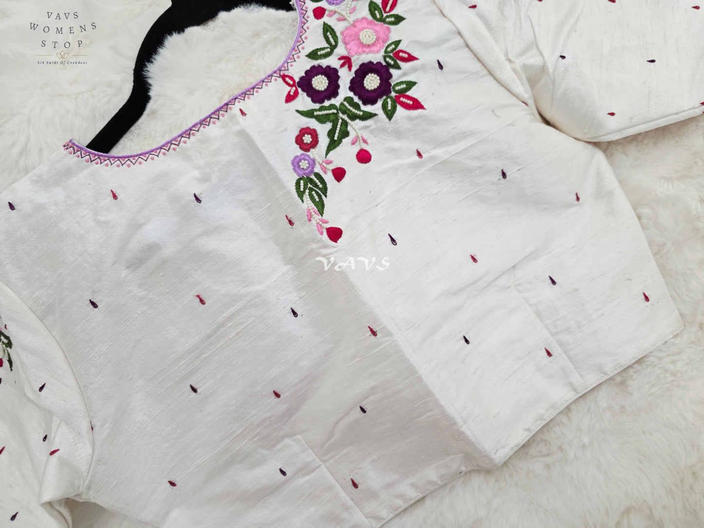 Pearl Ivory Hand Embroidered Floral Maggam Work Saree Blouse | Size 38-44