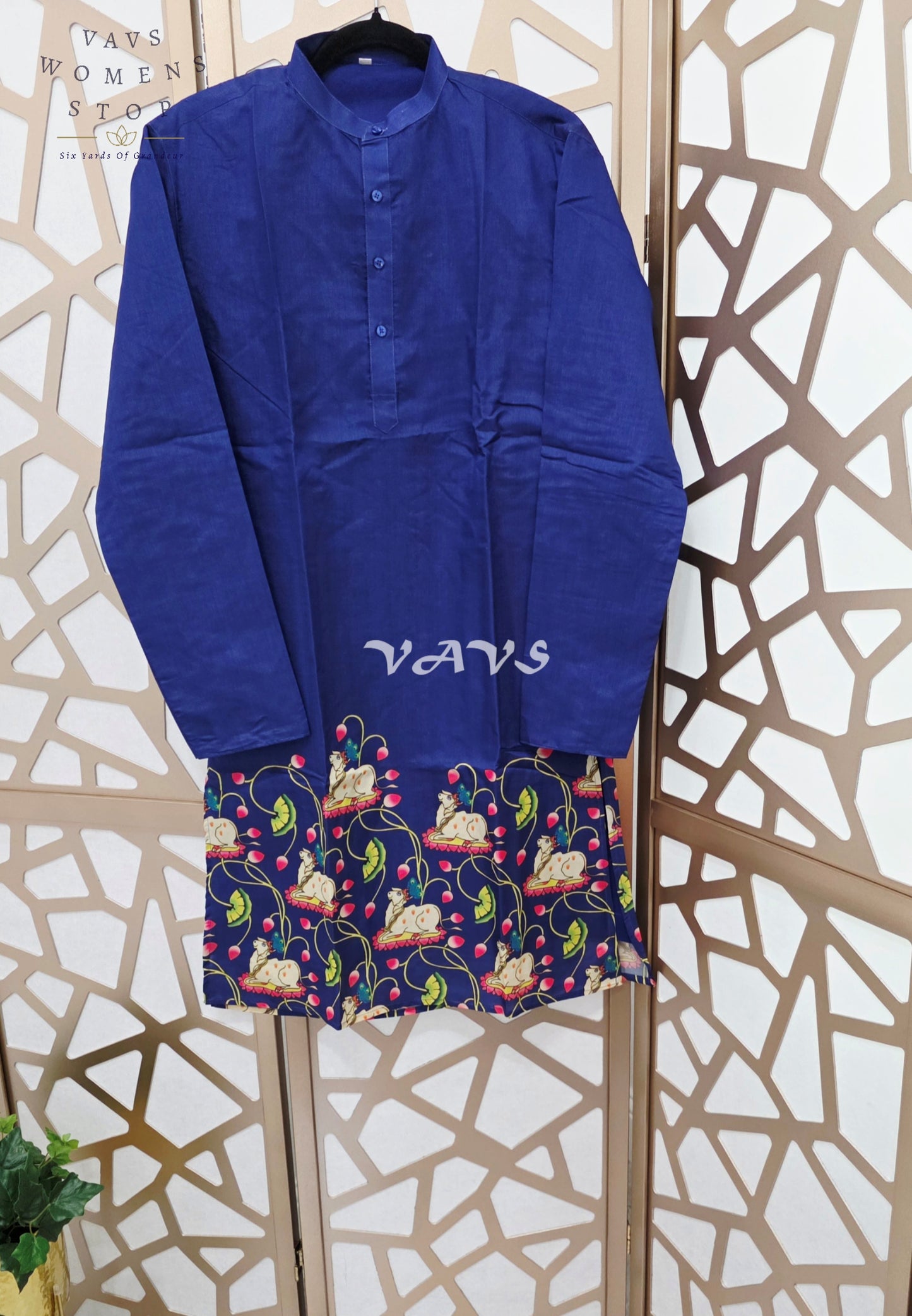 Royal Cobalt Navy Kalamkari Tussar Silk Pichwai Cow Men’s Tailored Kurta – Size Small