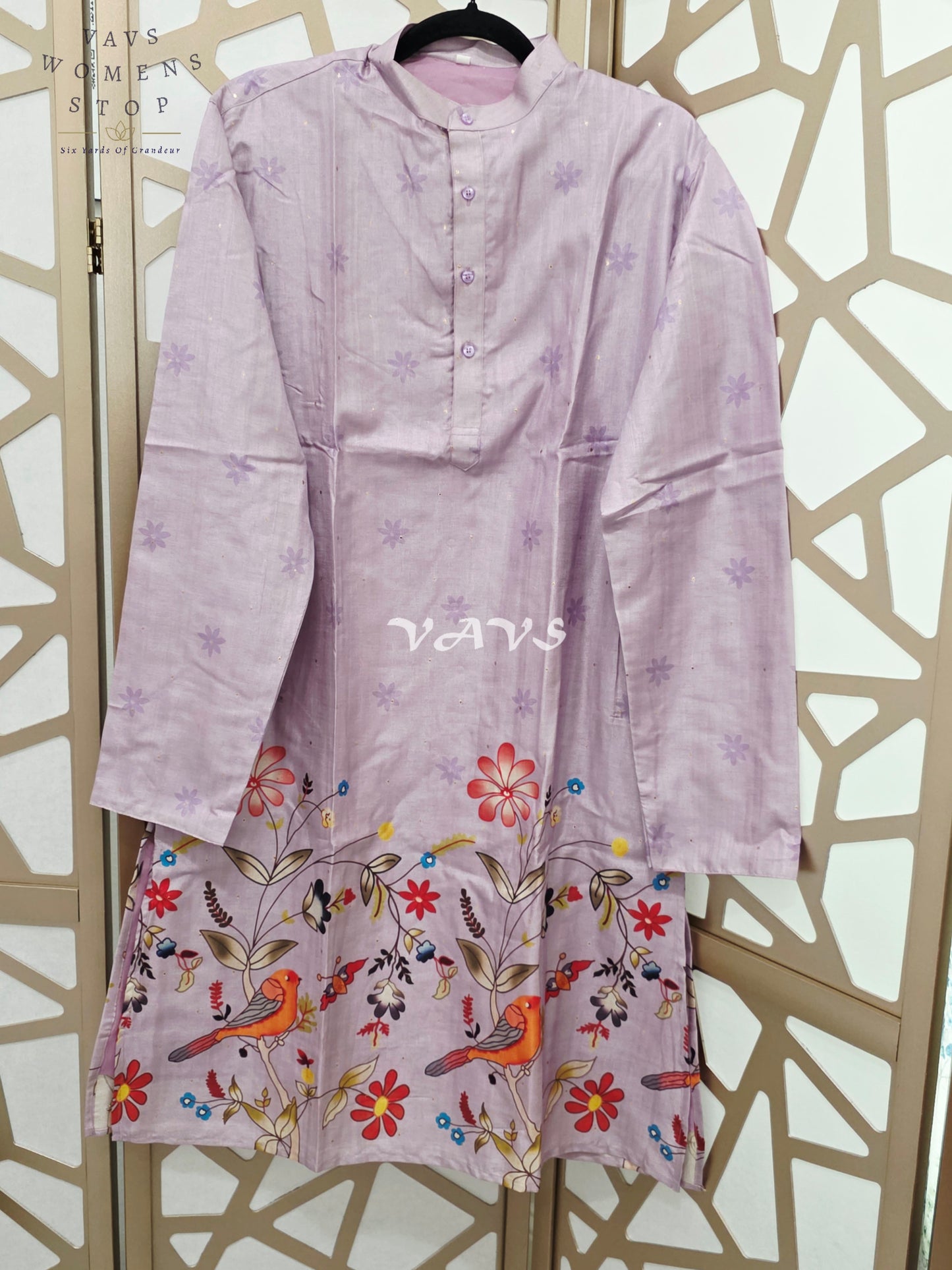 Regal Misty Lavender Tussar Silk Bird & Floral Print Men’s Tailored Kurta – Size Large